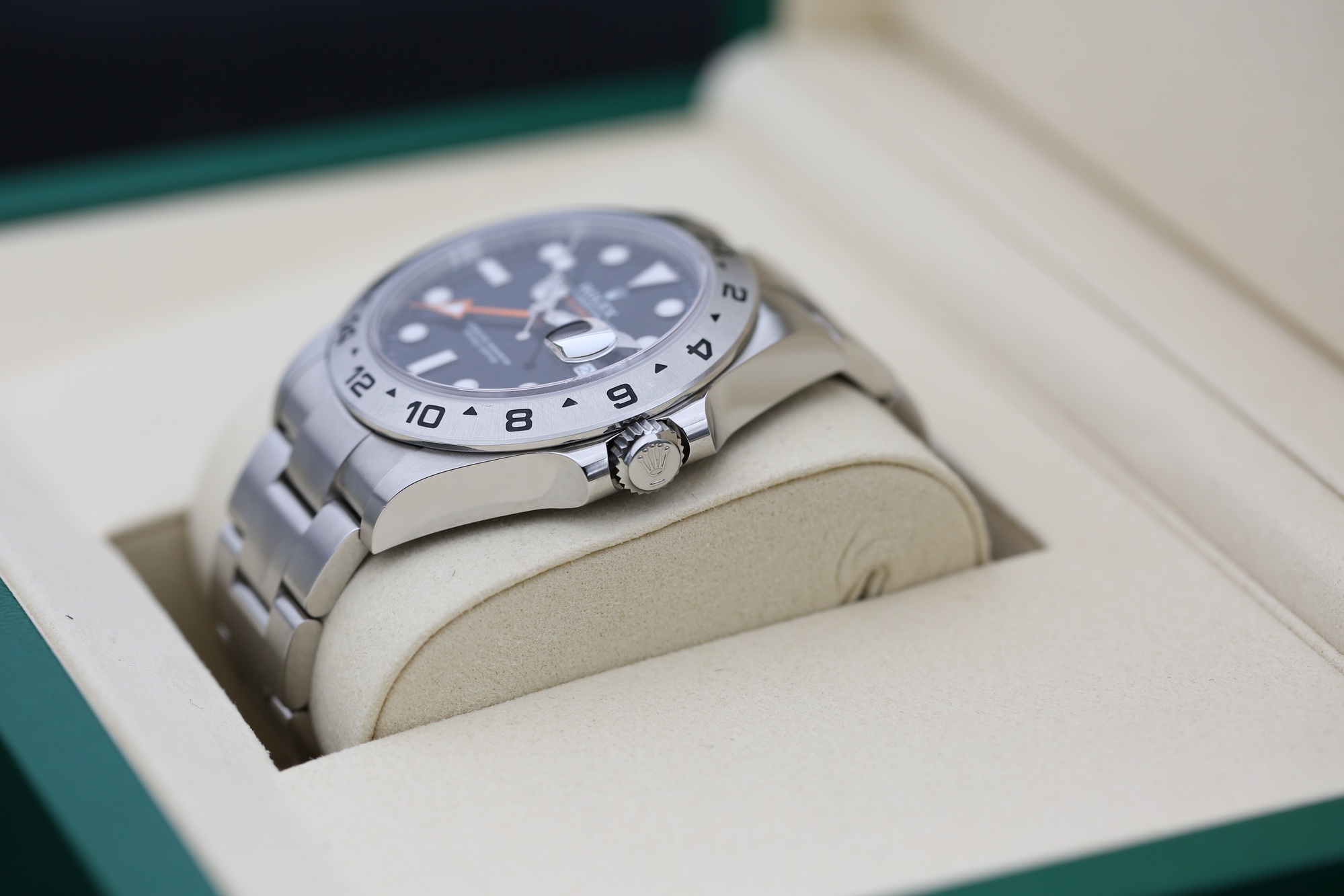 Rolex 226570 Black EXPLORER II 42mm 2026 — view 6