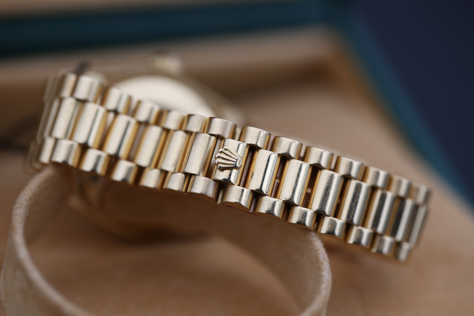 Rolex 68278 Champagne Diamond DATEJUST 31mm 1989 — view 6