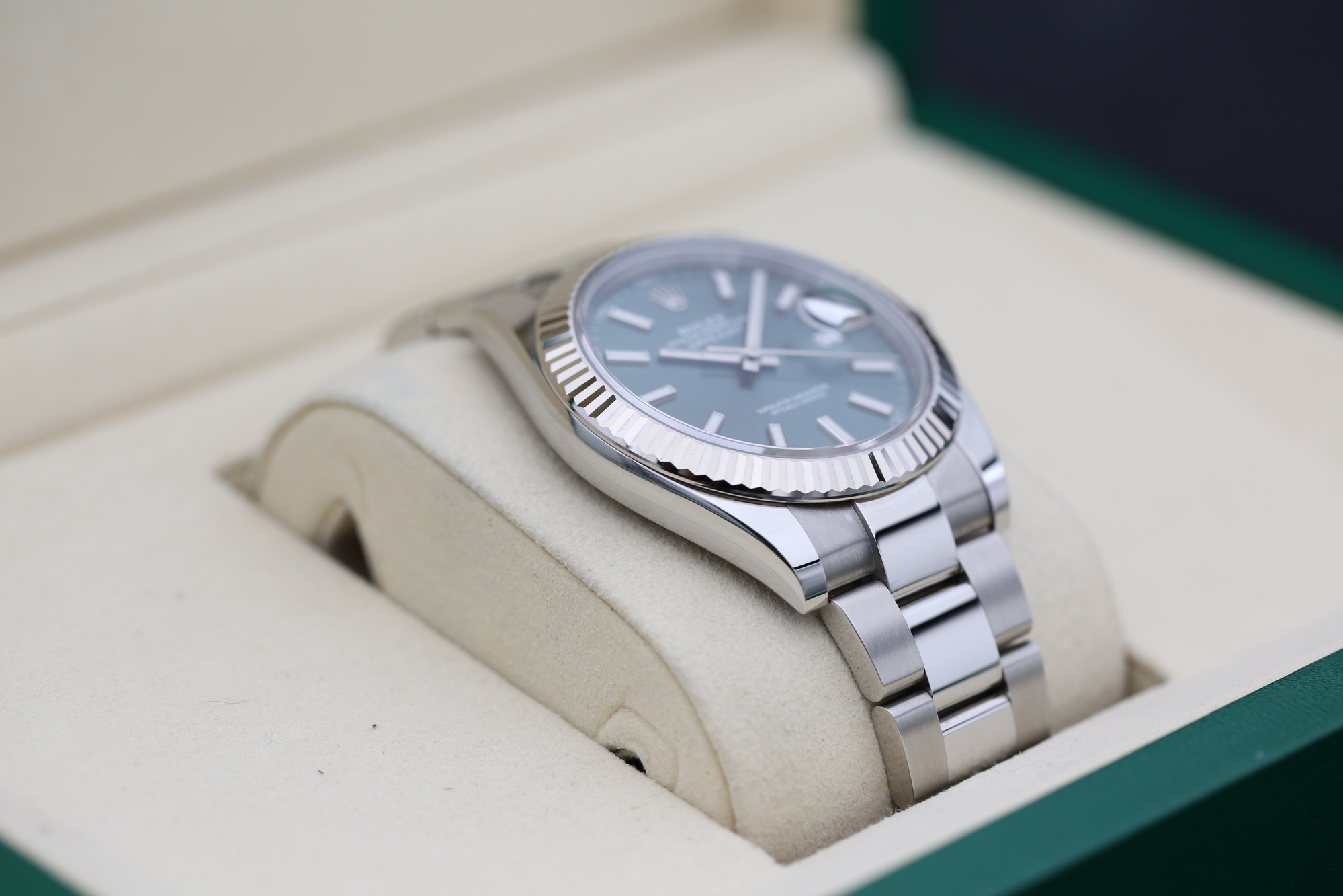 Rolex 126334 Mint Green DATEJUST 41mm 2026 — view 7