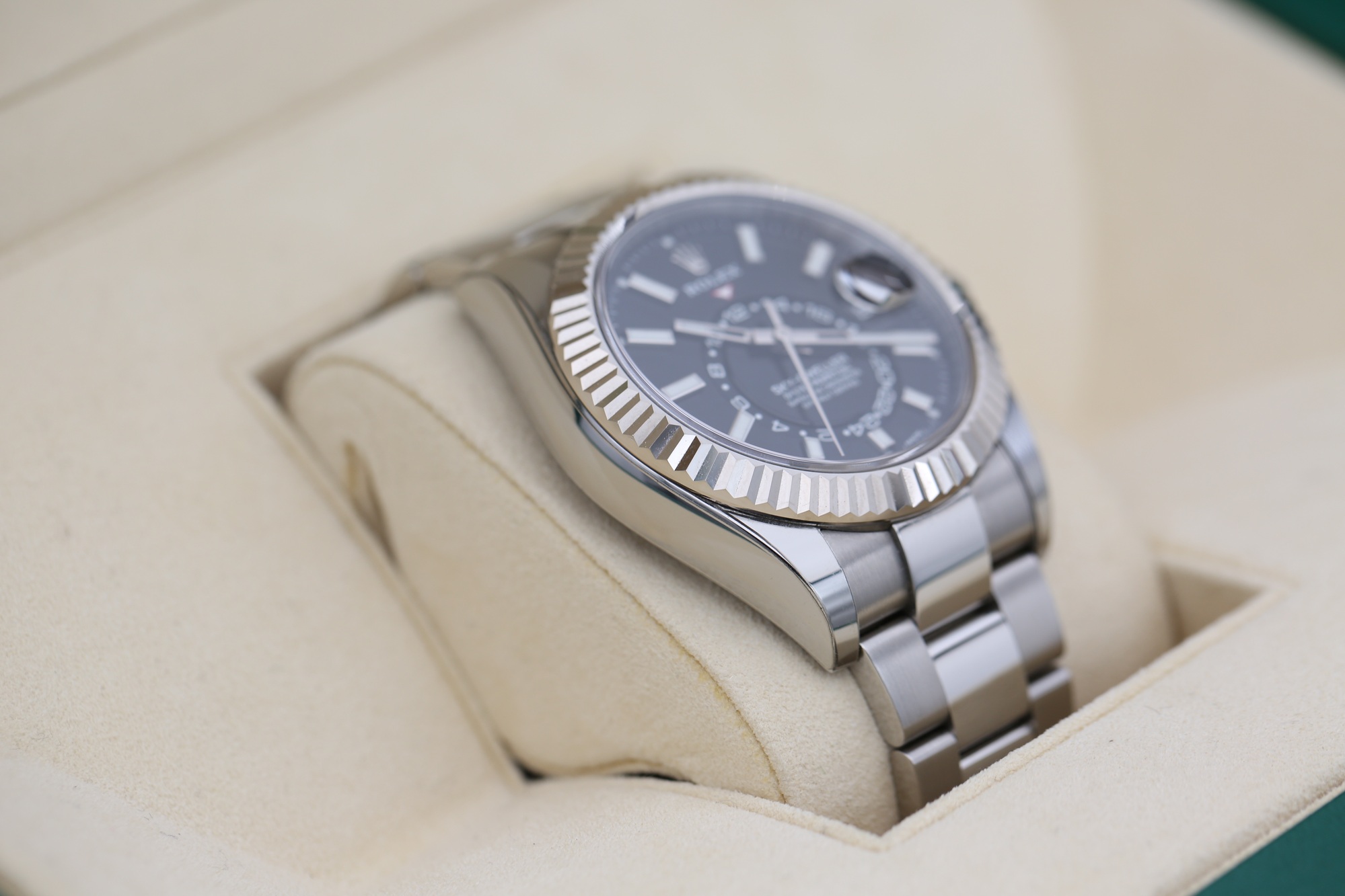 Rolex 326934 Black SKY-DWELLER 42mm 2020 — view 7