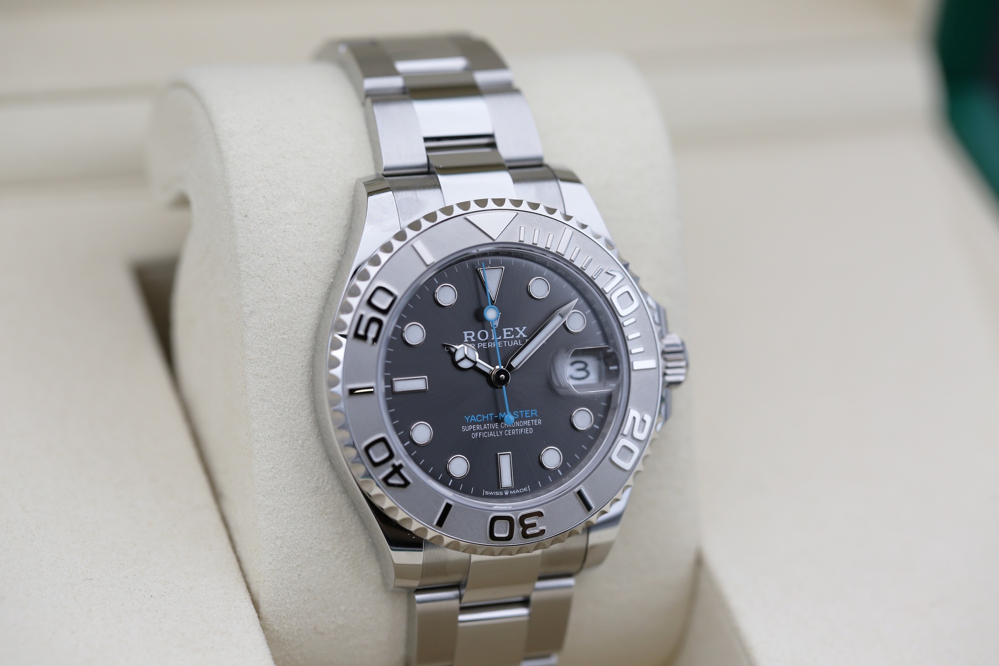 Rolex 268622 Rhodium YACHT-MASTER 37mm 2026 — view 2
