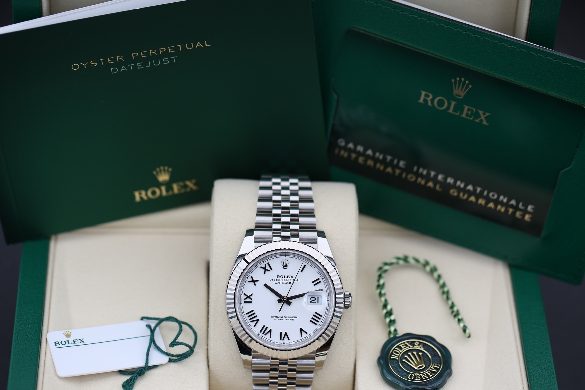 Rolex 126334 White Roman DATEJUST 41mm 2026 — view 5