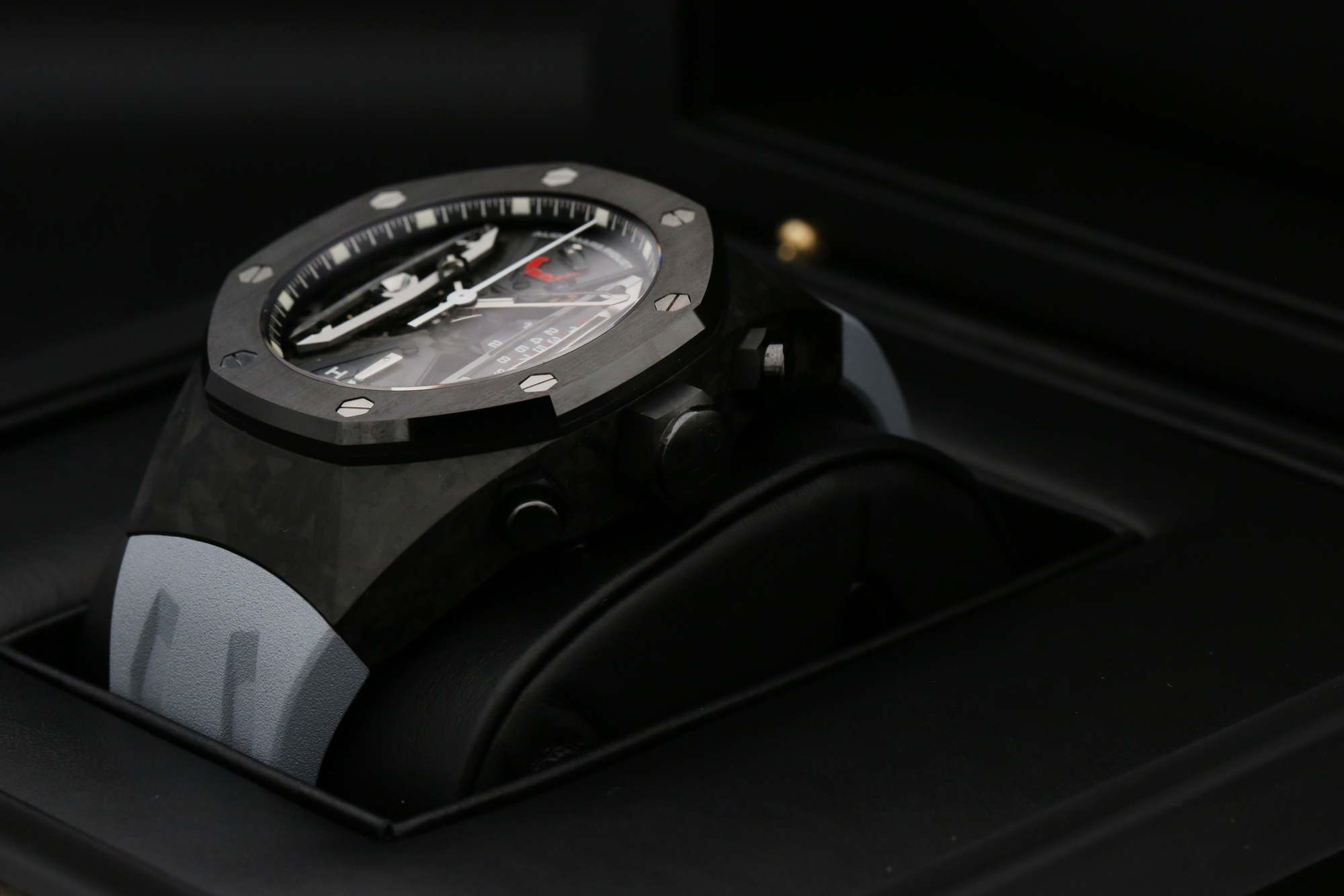 Audemars Piguet 26265FO.OO.D002CR.01 Skeleton ROYAL OAK CONCEPT TOURBILLON CARBON  44mm 2015 — view 8