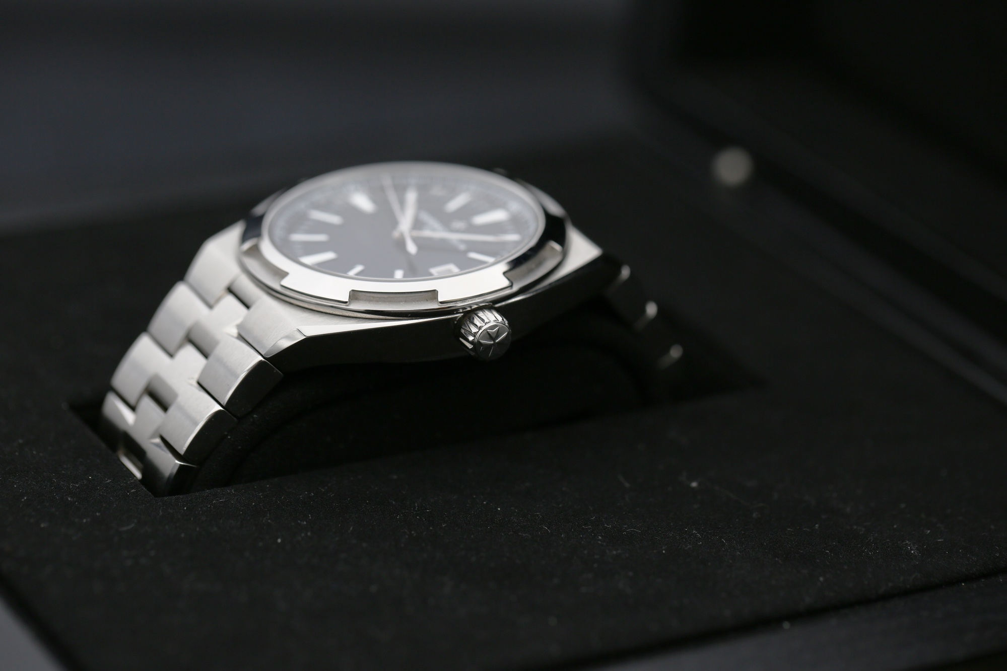 Vacheron Constantin 4500V/110A-B483 Black OVERSEAS 41mm 2023 — view 6
