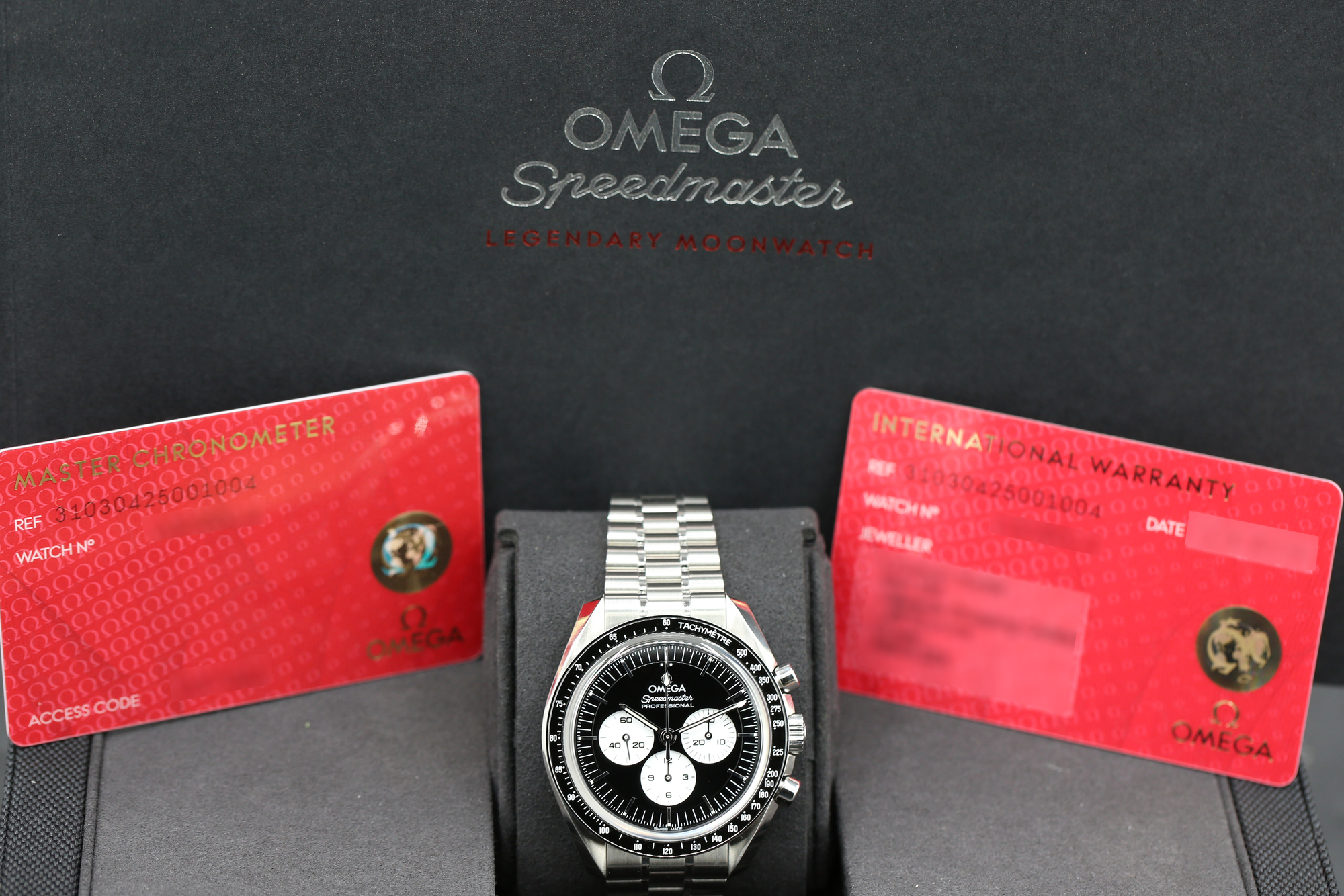 Omega 310.30.42.50.01.004 Black SPEEDMASTER 42mm 2026 — view 5