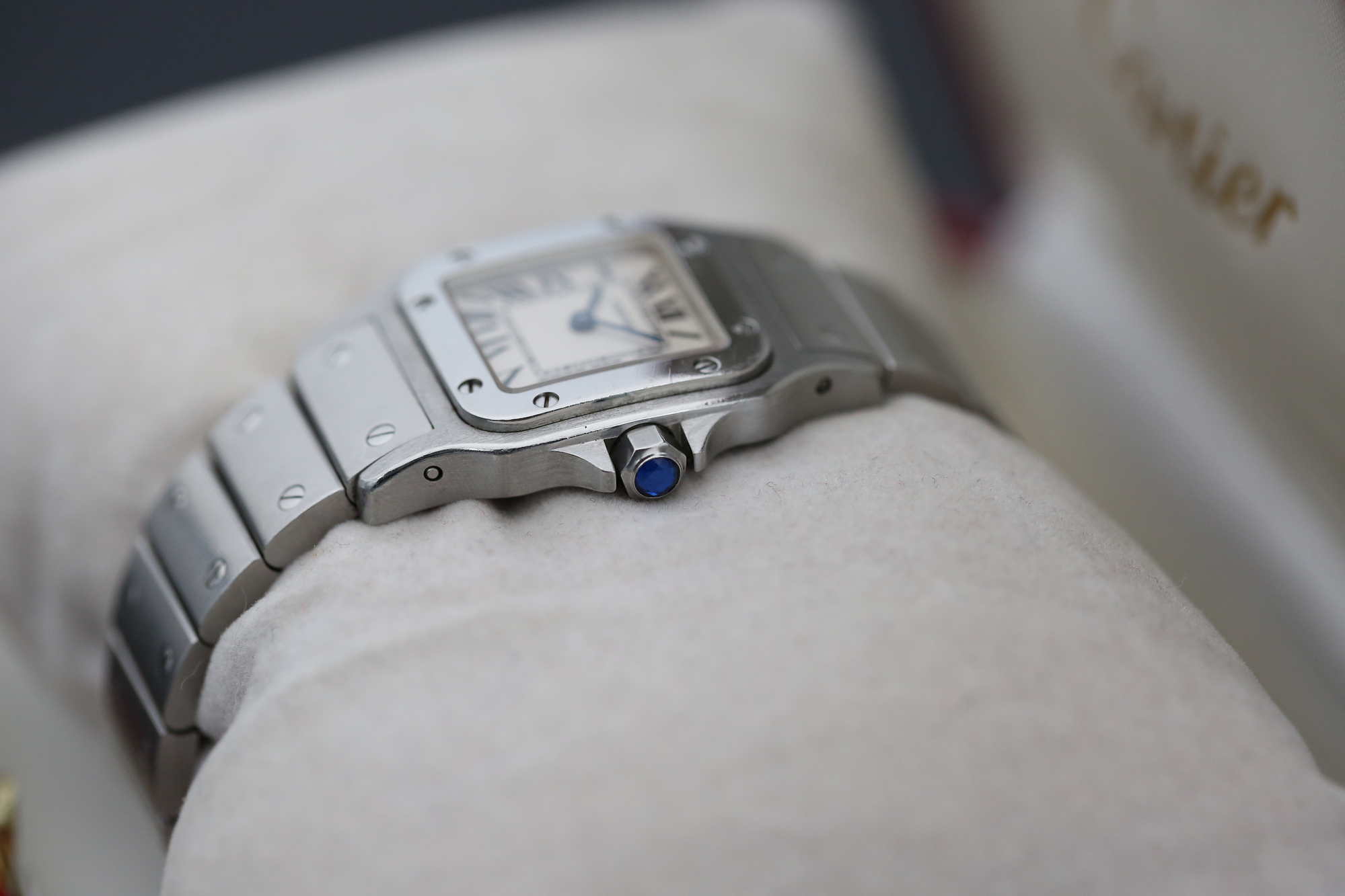 Cartier W20056D6 White SANTOS GALBEE 24mm — view 4