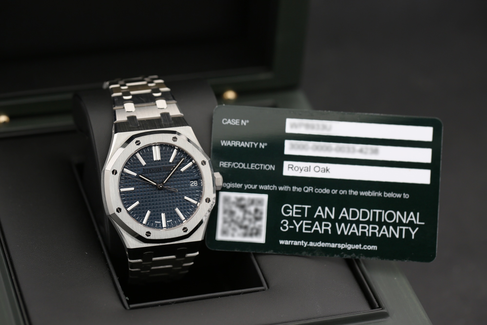 Audemars Piguet 15510ST.OO.1320ST.01 Blue ROYAL OAK 41mm 2023 — view 4