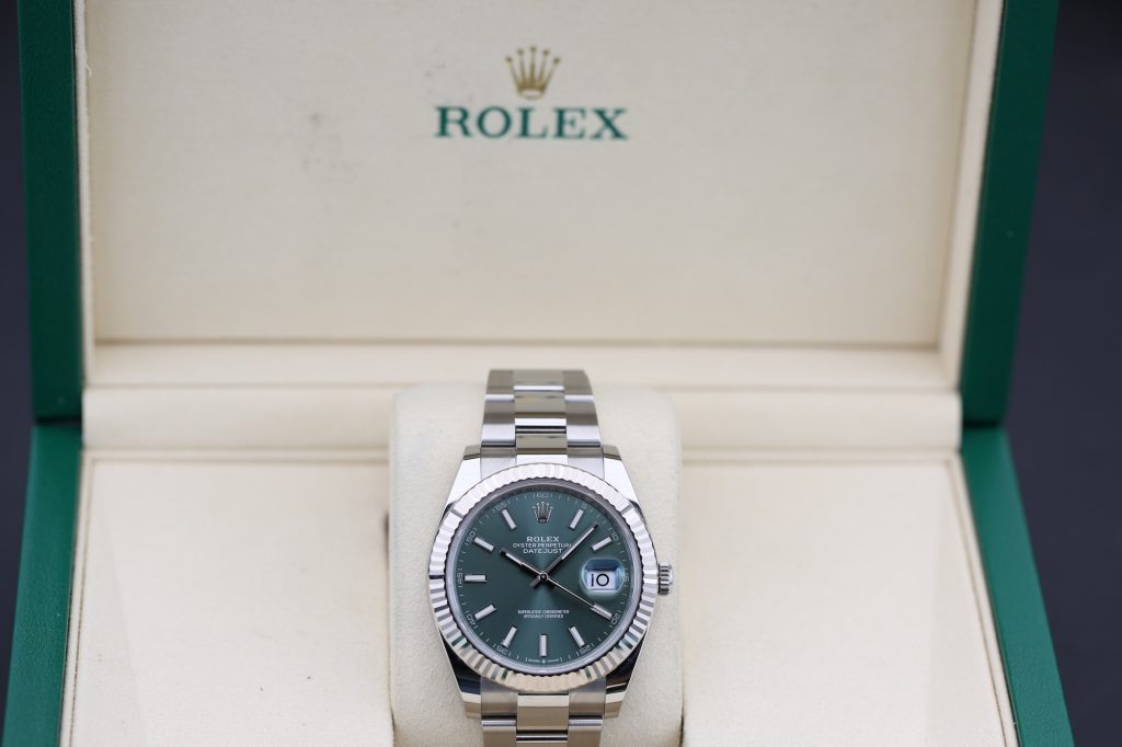 Rolex 126334 Mint Green DATEJUST 41mm 2026
