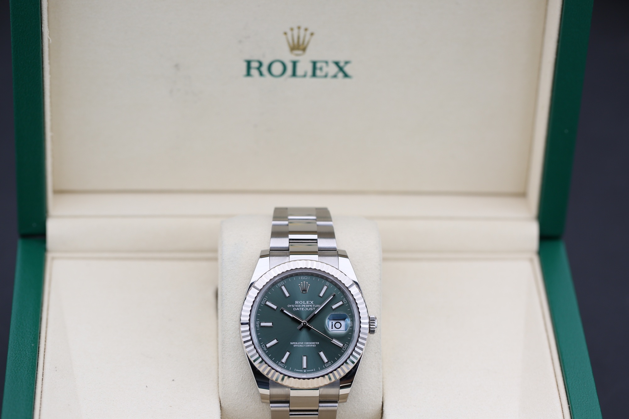 Rolex 126334 Mint Green DATEJUST 41mm 2026 — view 4