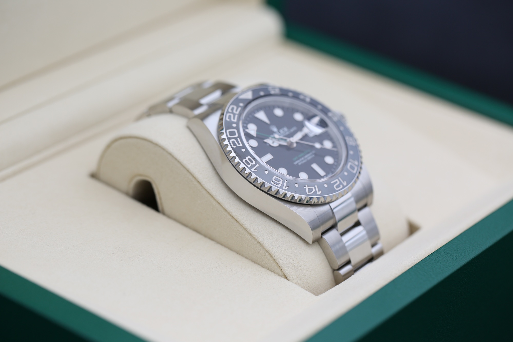 Rolex 126710GRNR Black GMT MASTER II 40mm 2026 BRUCE WAYNE — view 7