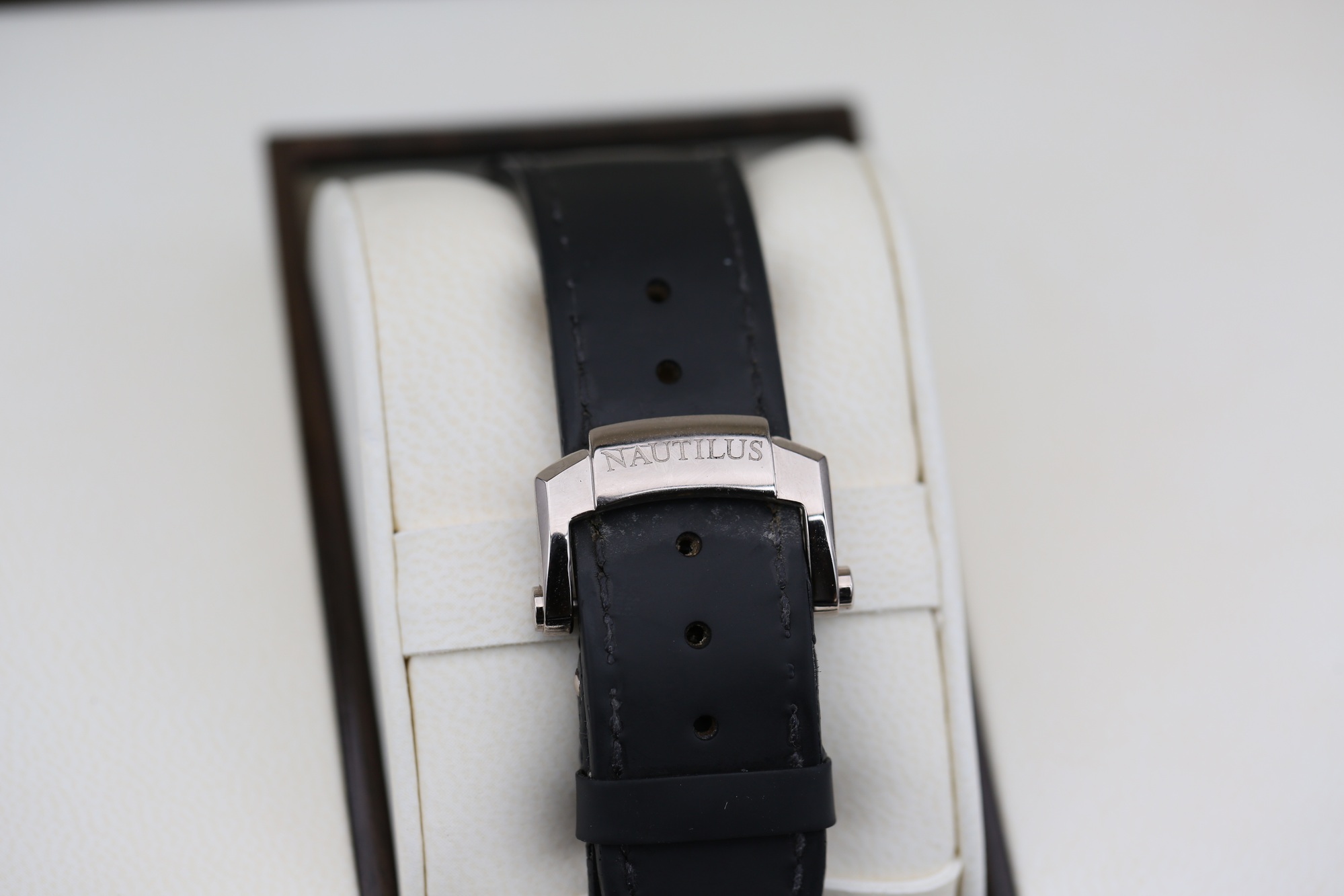 Patek Philippe 5712G-001 Grey NAULITUS 40mm 2008 — view 8