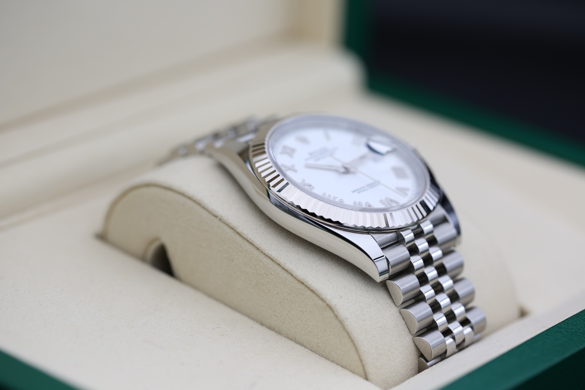 Rolex 126334 White Roman DATEJUST 41mm 2026 — view 7
