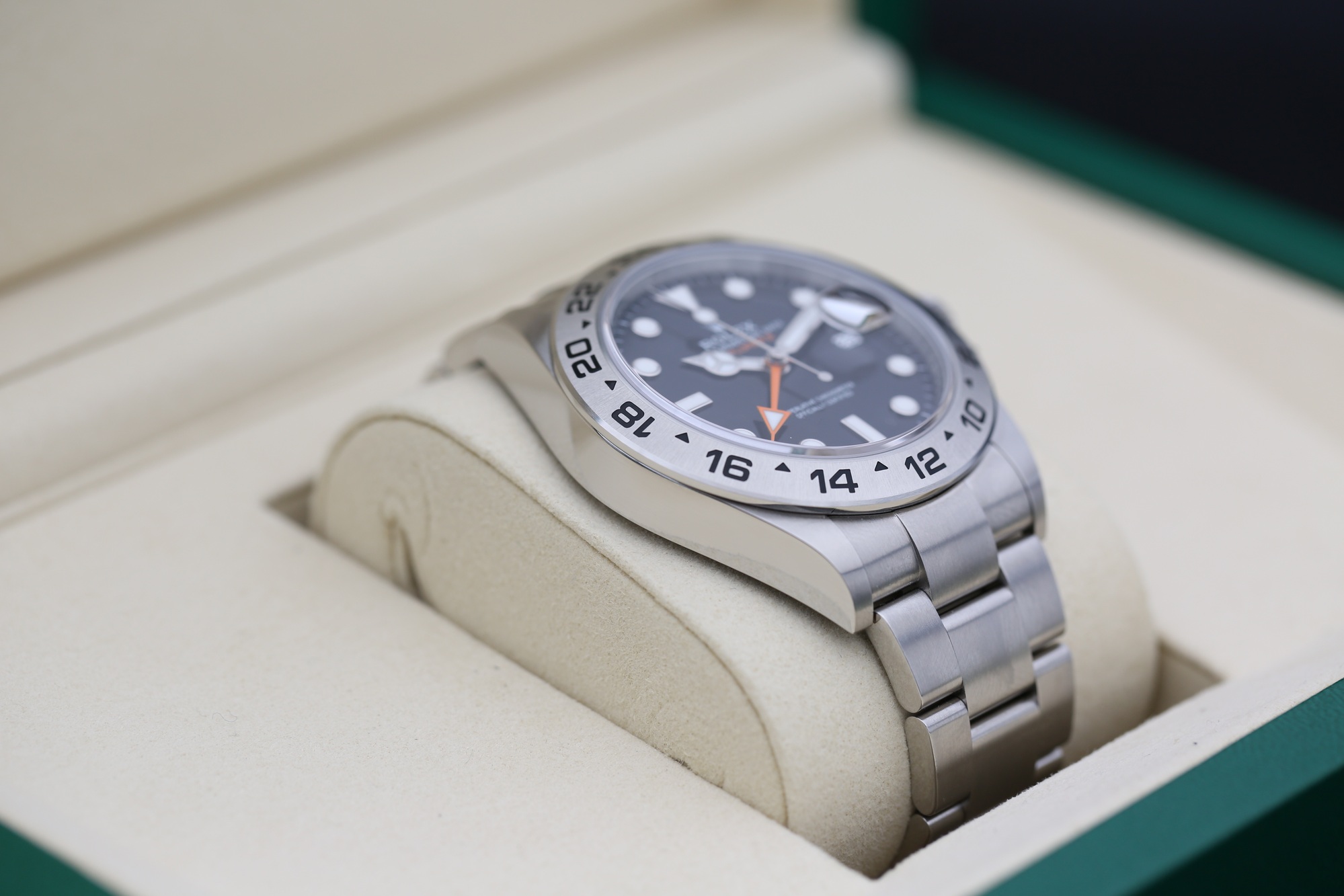 Rolex 226570 Black EXPLORER II 42mm 2026 — view 7