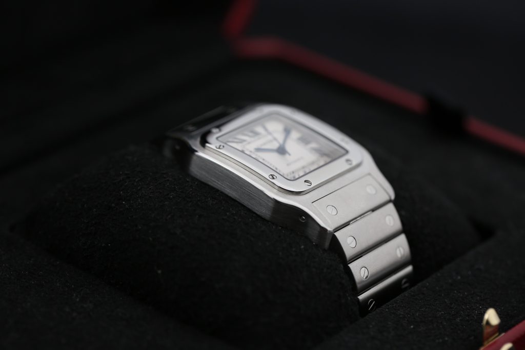 Cartier 2823 White Roman SANTOS GALBÉE 32mm