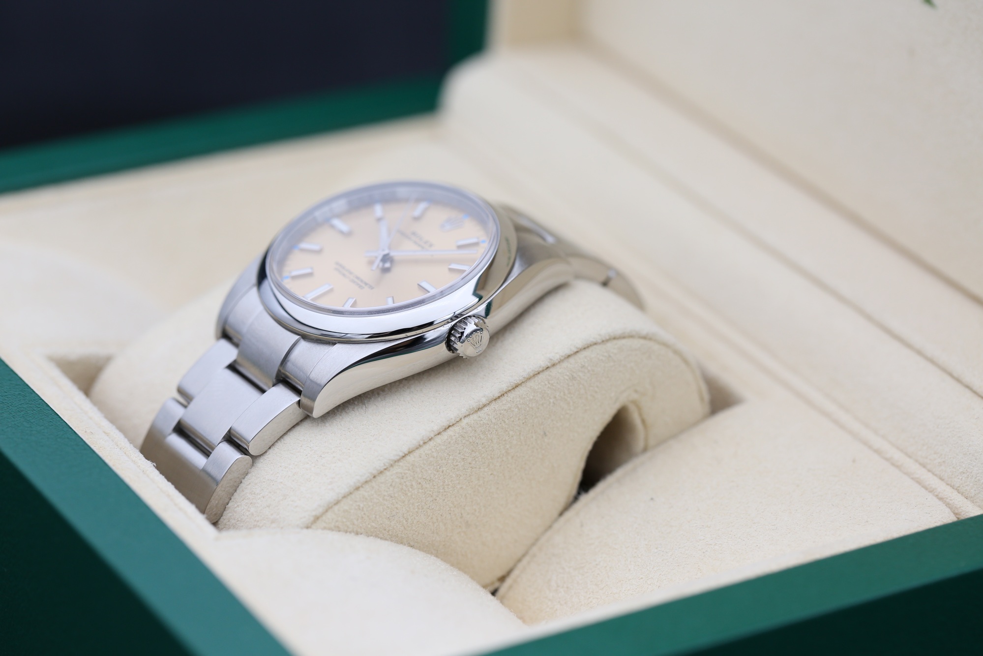 Rolex 114200 White Grape OYSTER PERPETUAL 34mm 2016 — view 6