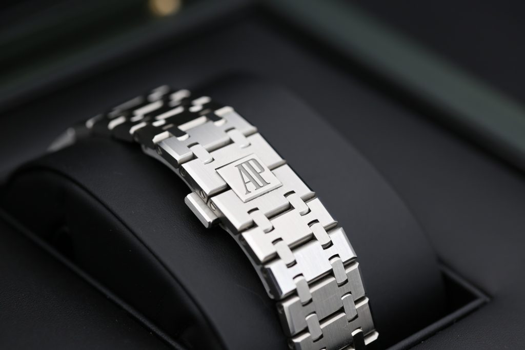 Audemars Piguet 15510ST.OO.1320ST.01 Blue ROYAL OAK 41mm 2023