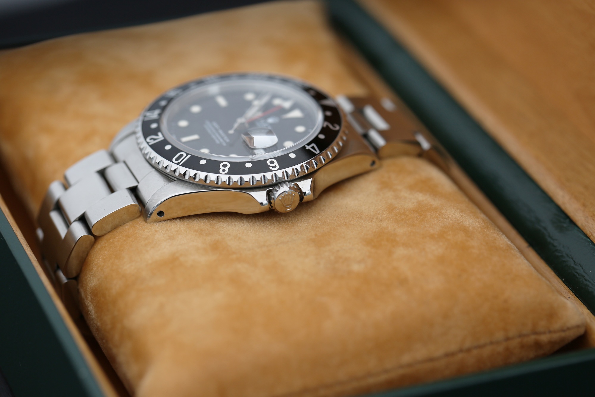 Rolex 16700 Black GMT-MASTER 40mm 1991 — view 6