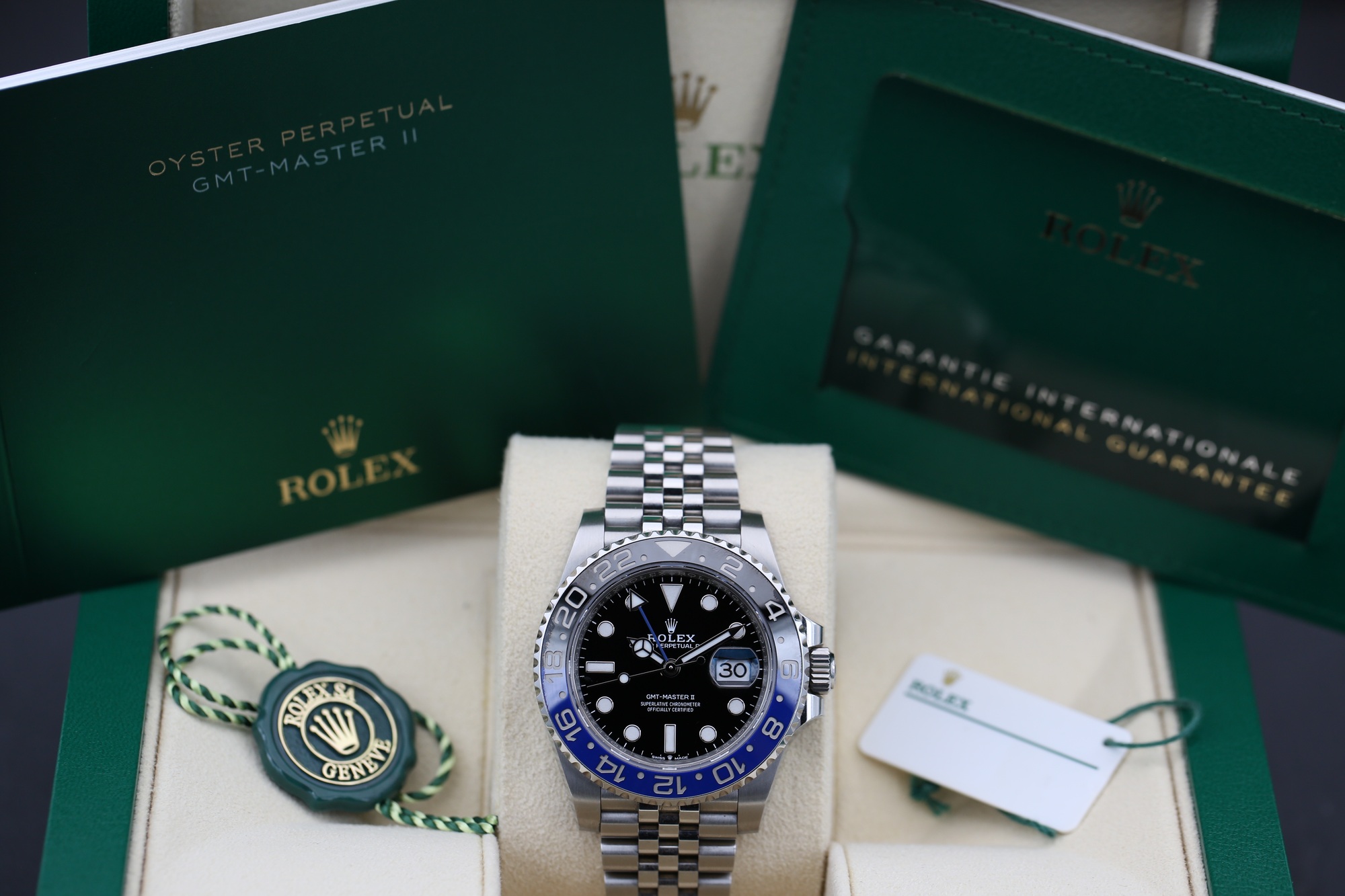 Rolex 126710BLNR Black GMT-MASTER II 40mm 2022 Batgirl — view 5