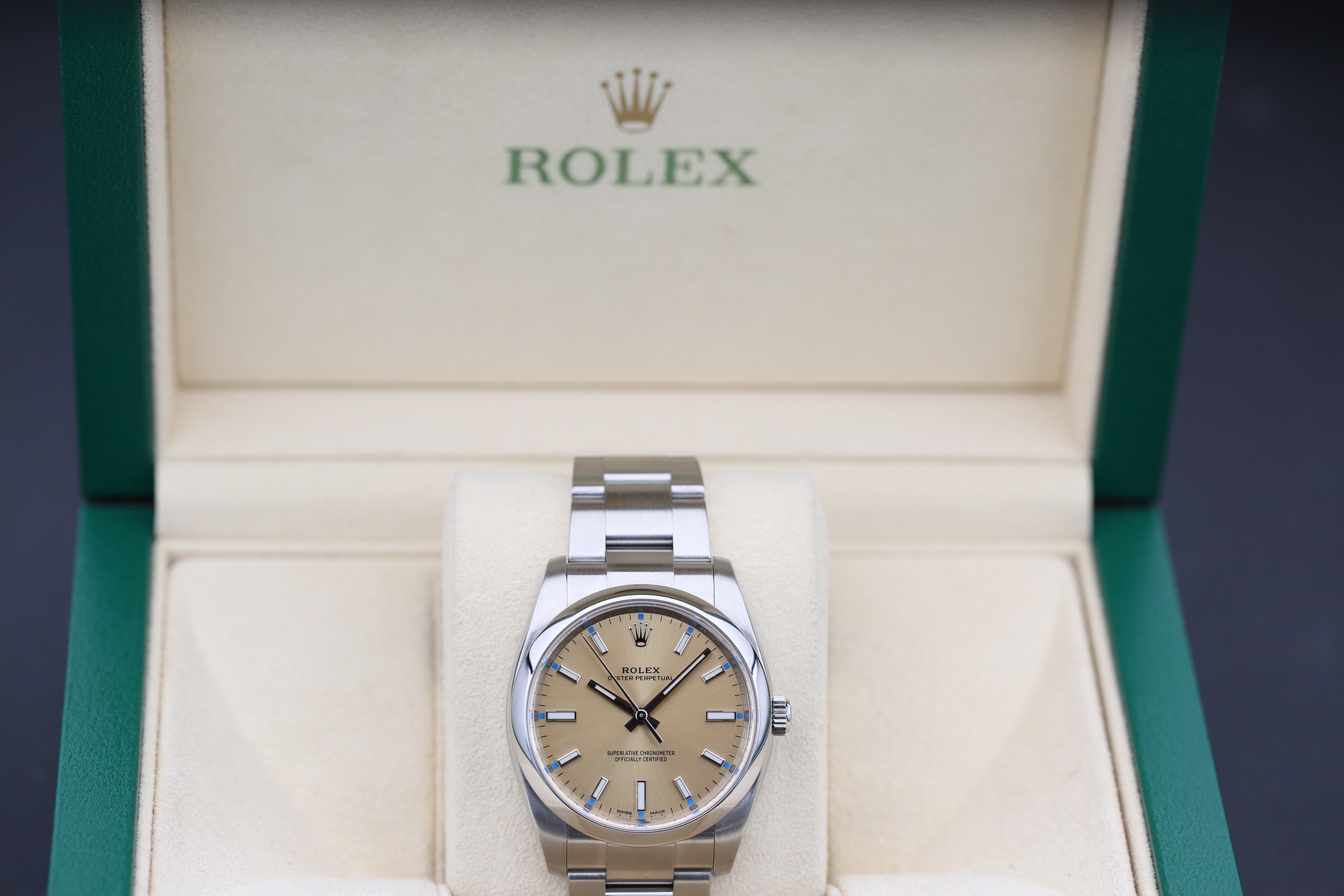 Rolex 114200 White Grape OYSTER PERPETUAL 34mm 2016 — view 4