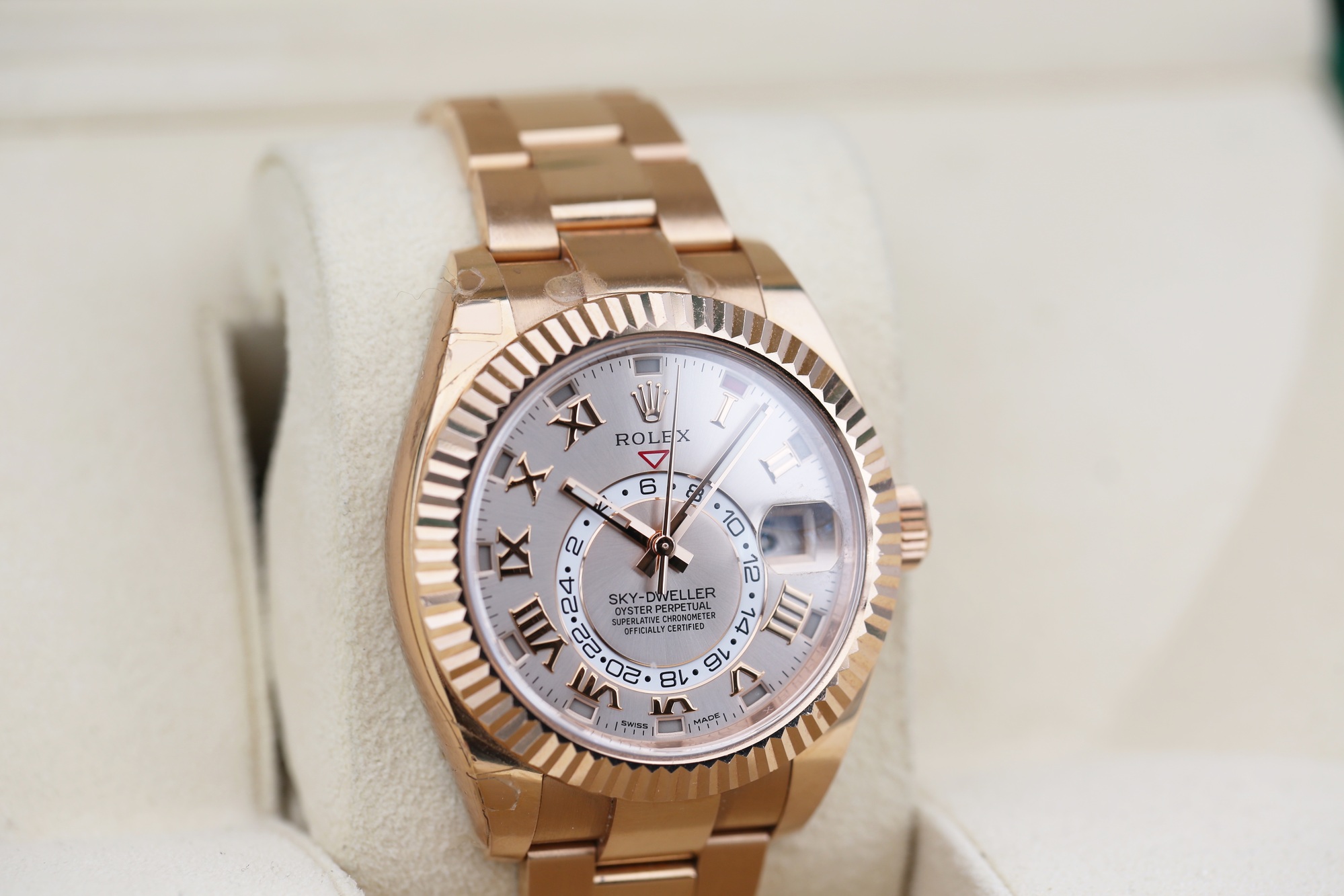 Rolex 326935 Sundust SKY-DWELLER 42mm 2018 — view 2