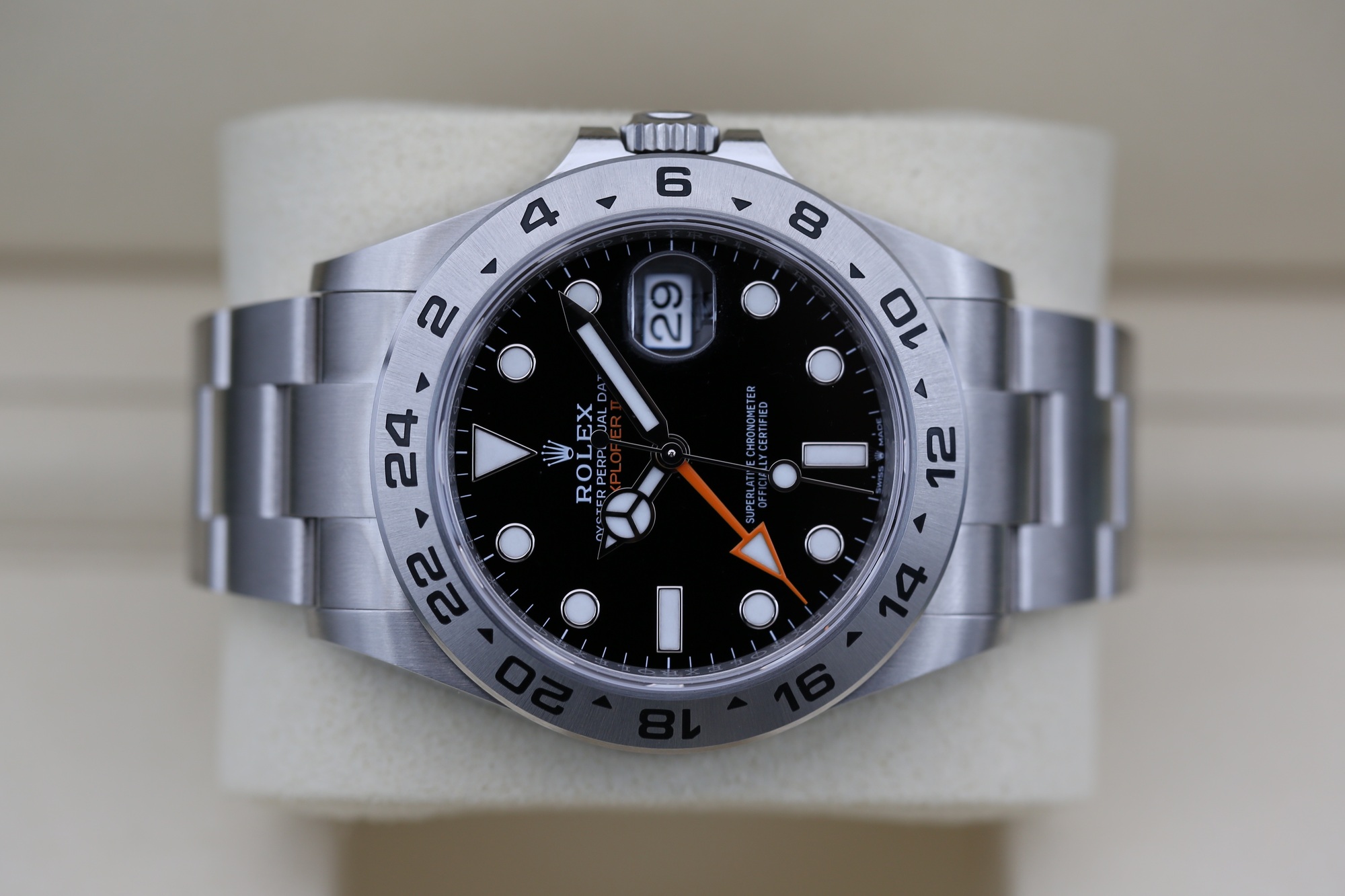 Rolex 226570 Black EXPLORER II 42mm 2026 — view 3