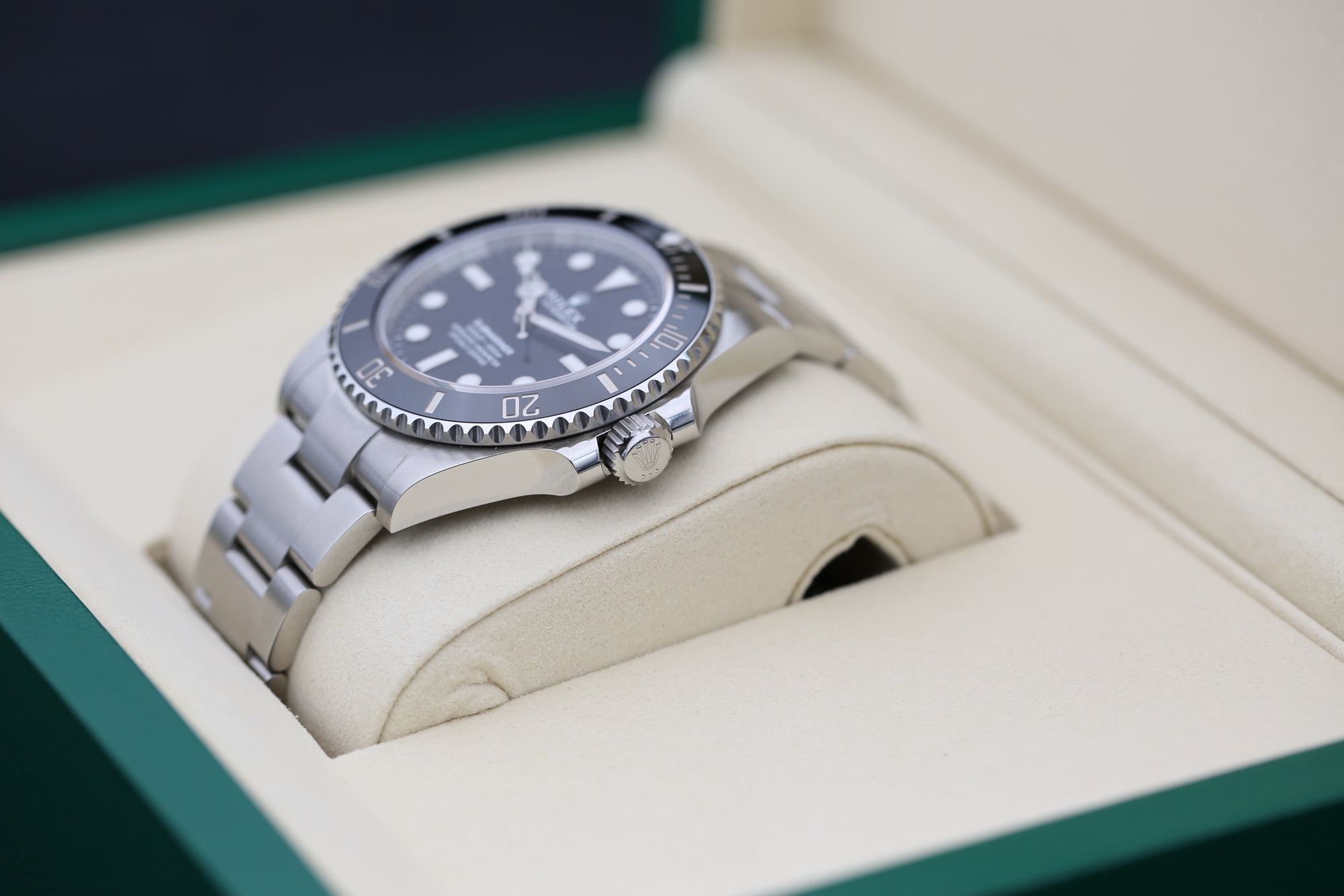 Rolex 124060 Black SUBMARINER 41mm 2025 — view 6