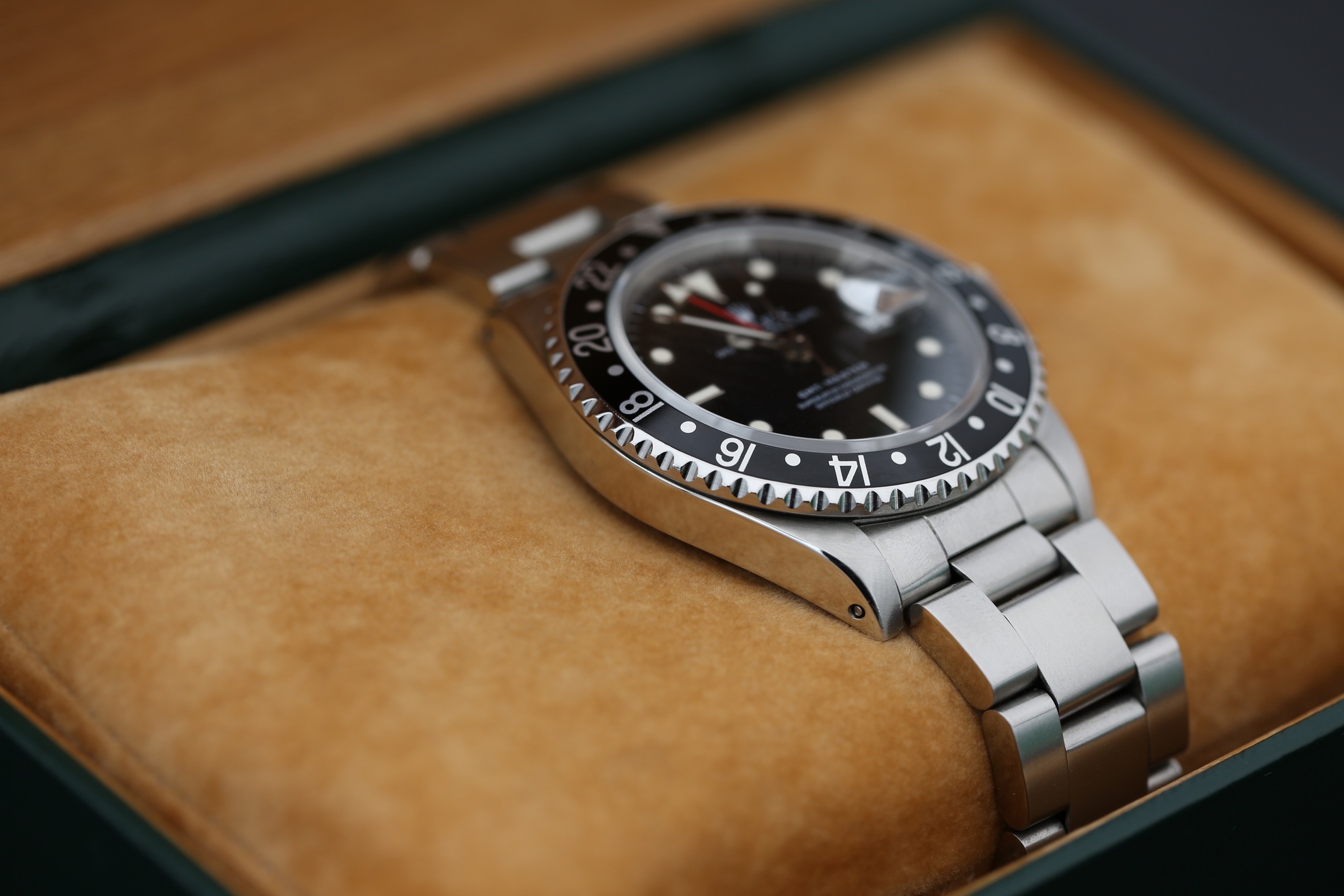 Rolex 16700 Black GMT-MASTER 40mm 1991 — view 7
