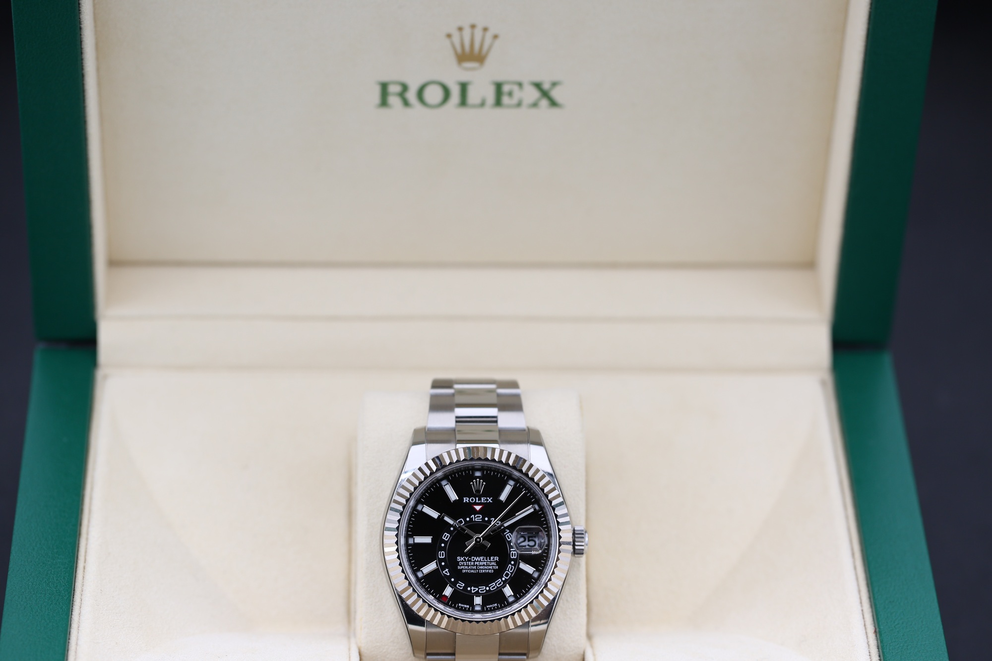 Rolex 326934 Black SKY-DWELLER 42mm 2020 — view 4