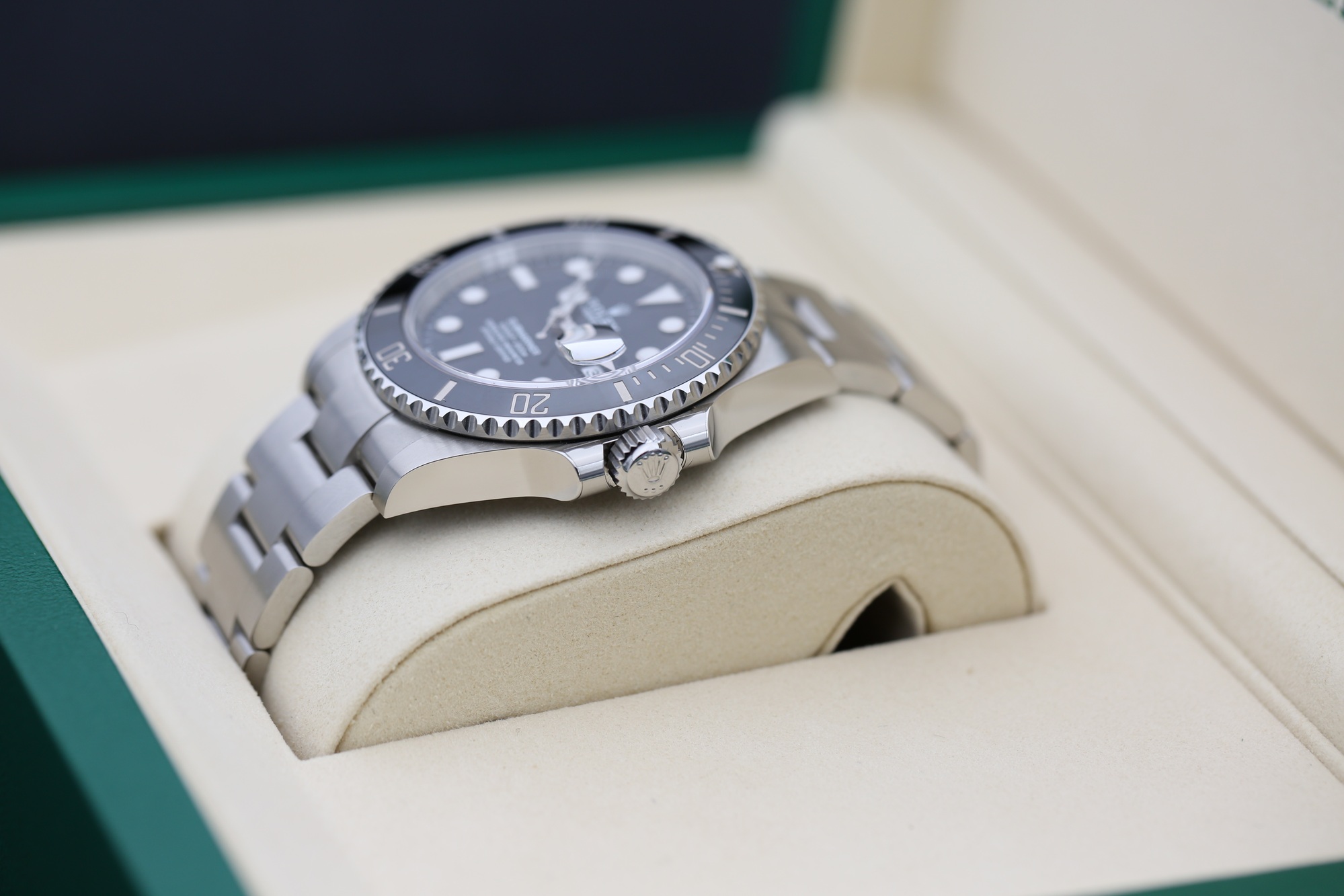 Rolex 126610LN Black SUBMARINER 41mm 2026 — view 6