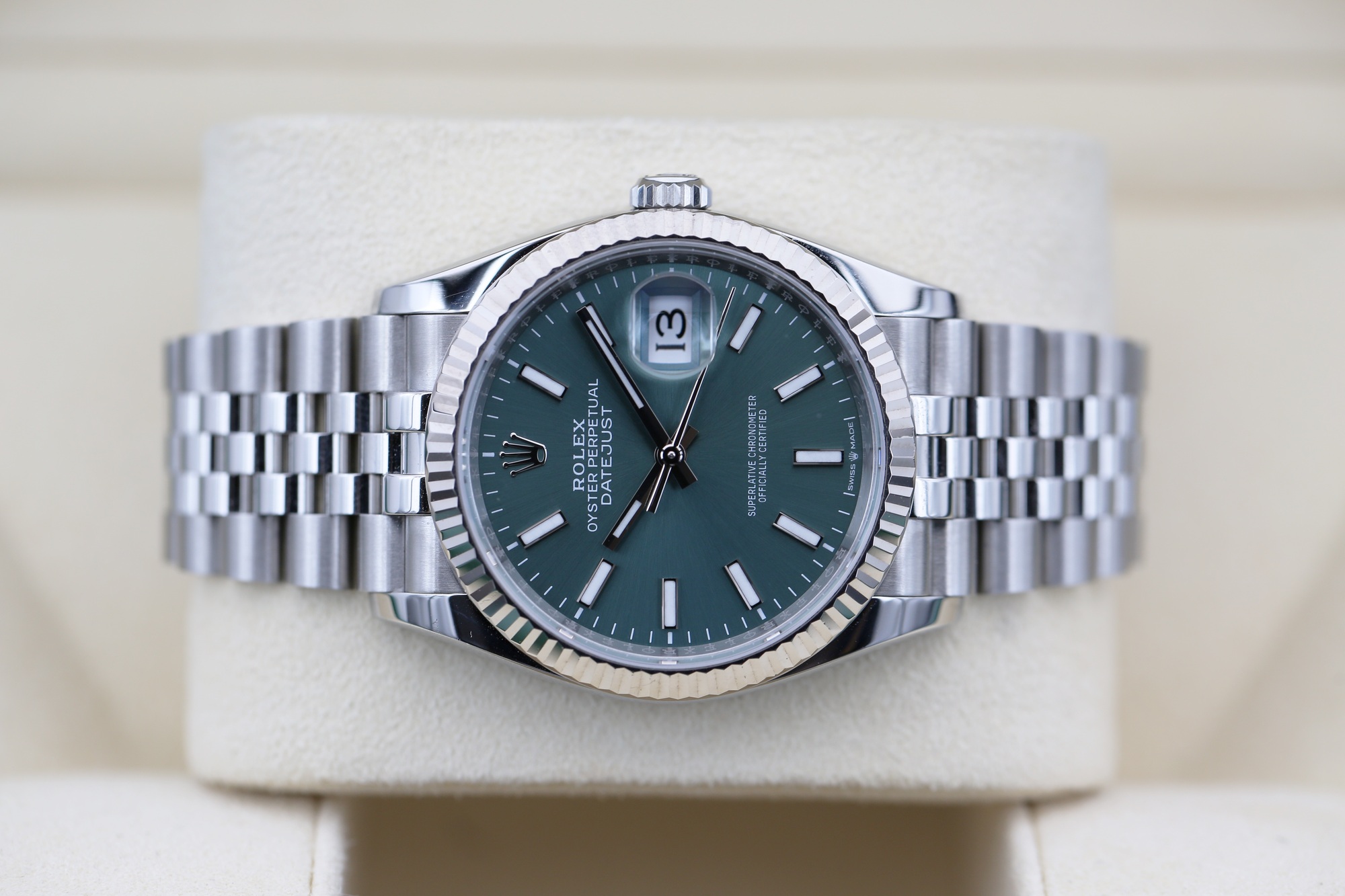 Rolex 126234 Mint Green DATEJUST 36mm 2024 — view 3