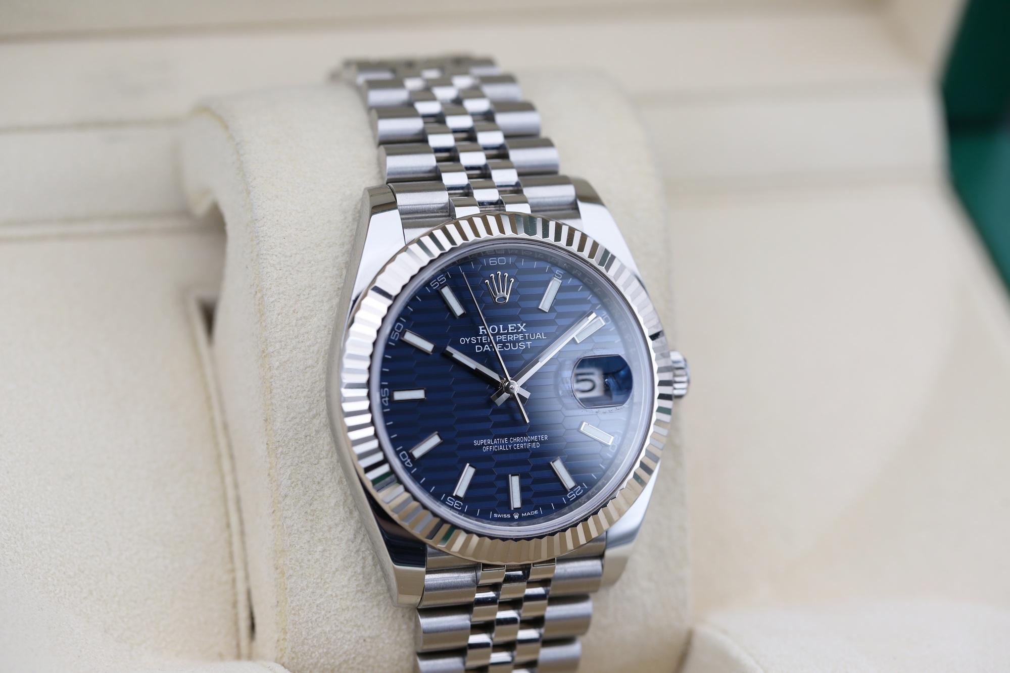 Rolex 126334 Blue Motif DATEJUST 41mm 2022 — view 2