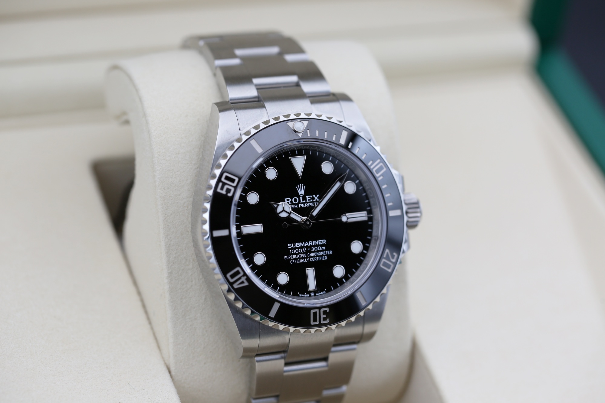Rolex 124060 Black SUBMARINER 41mm 2025 — view 2