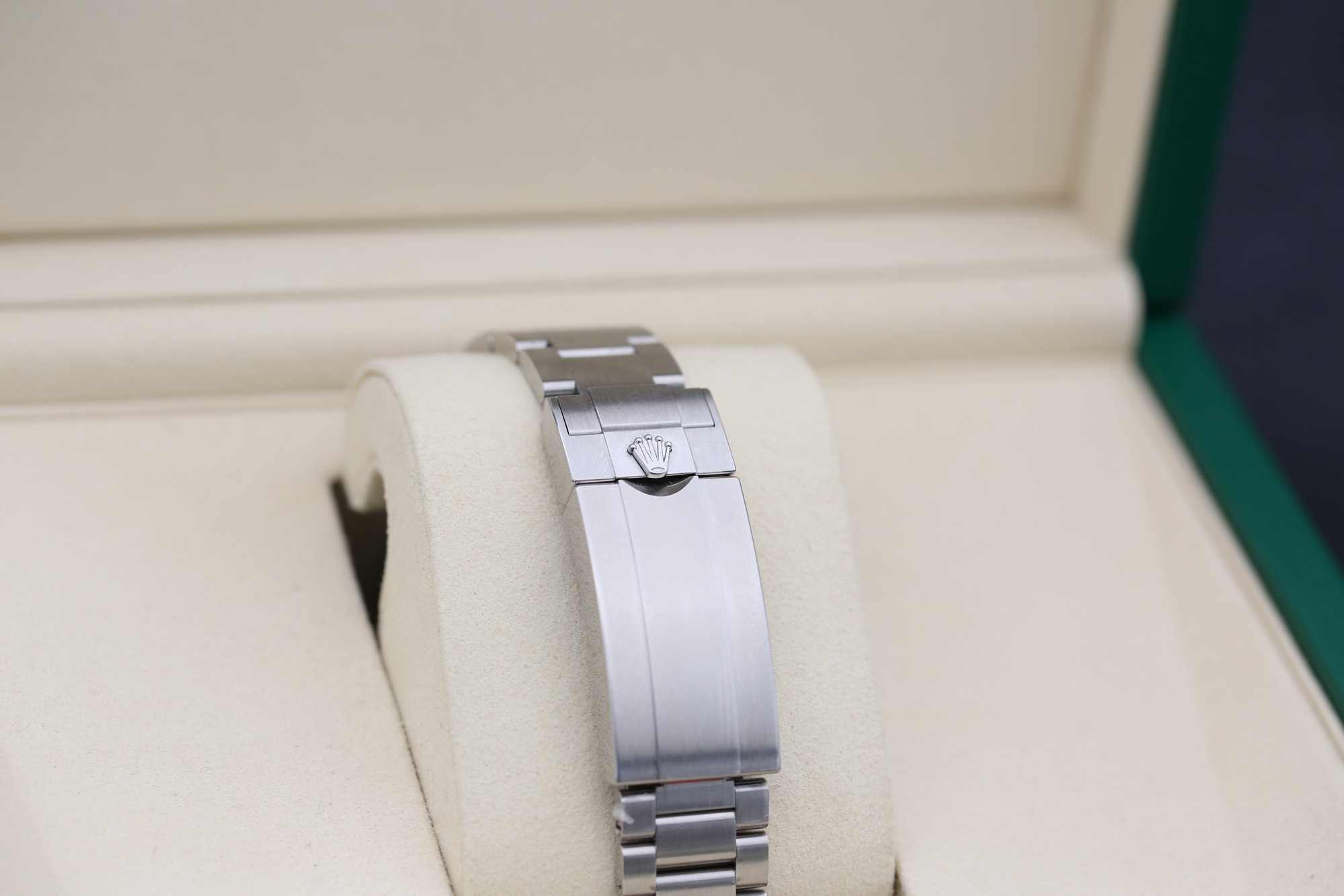 Rolex 126610LV Black SUBMARINER 41mm 2025 STARBUCKS — view 7