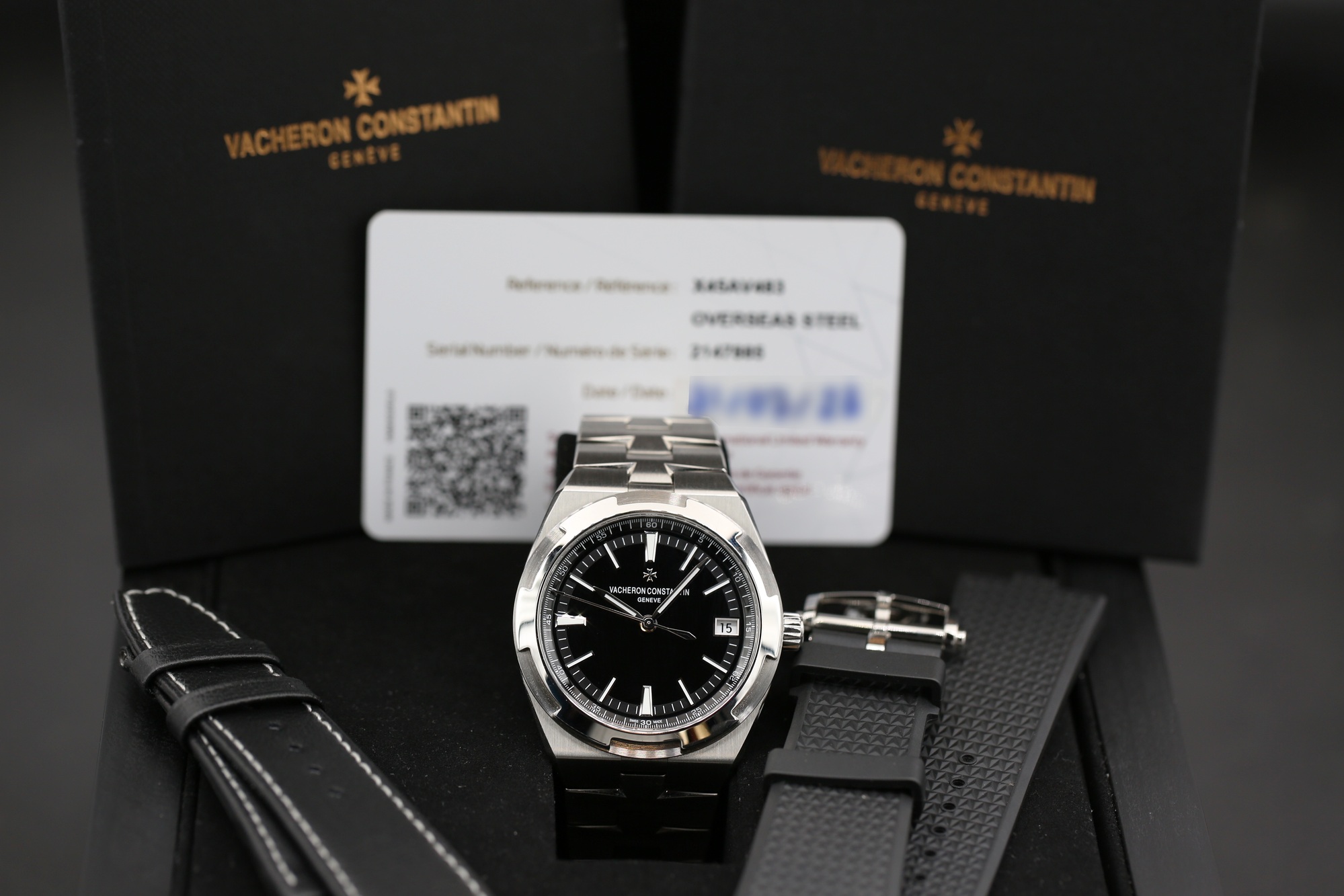 Vacheron Constantin 4500V/110A-B483 Black OVERSEAS 41mm 2023 — view 3