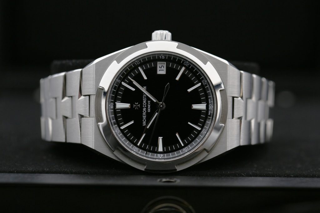 Vacheron Constantin 4500V/110A-B483 Black OVERSEAS 41mm 2023