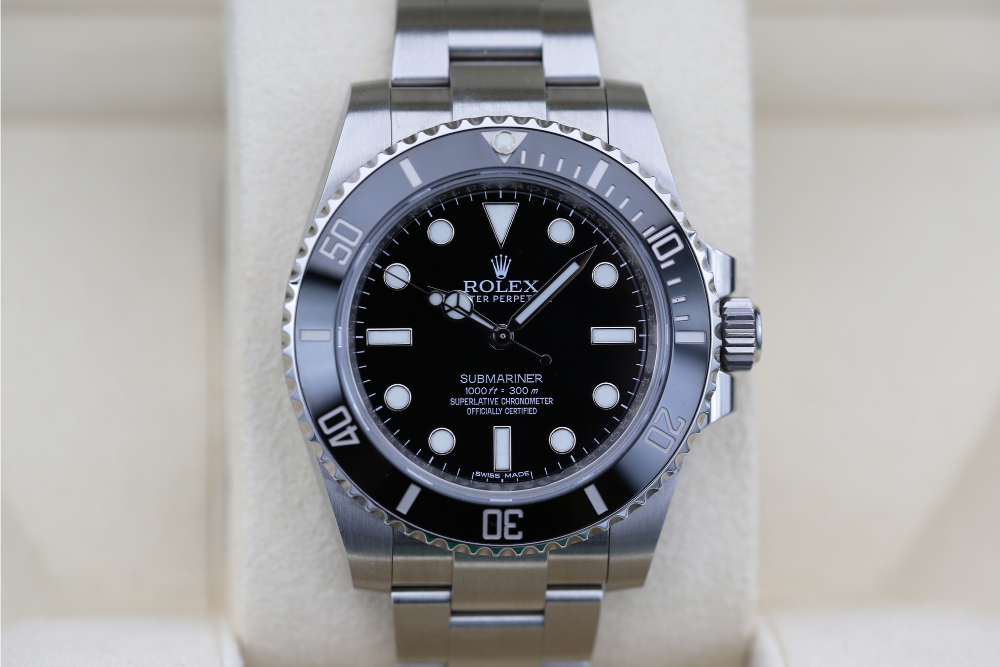 Rolex 114060 Black SUBMARINER 40mm 2017