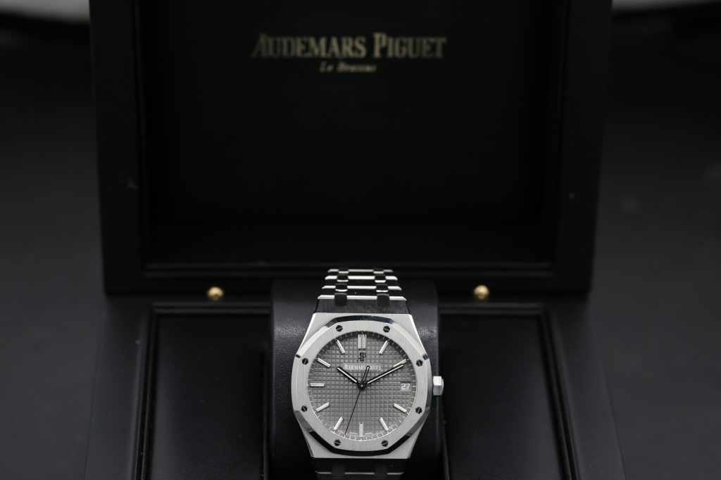 Audemars Piguet 15500ST.OO.1220ST.02 Grey ROYAL OAK 41mm 2020