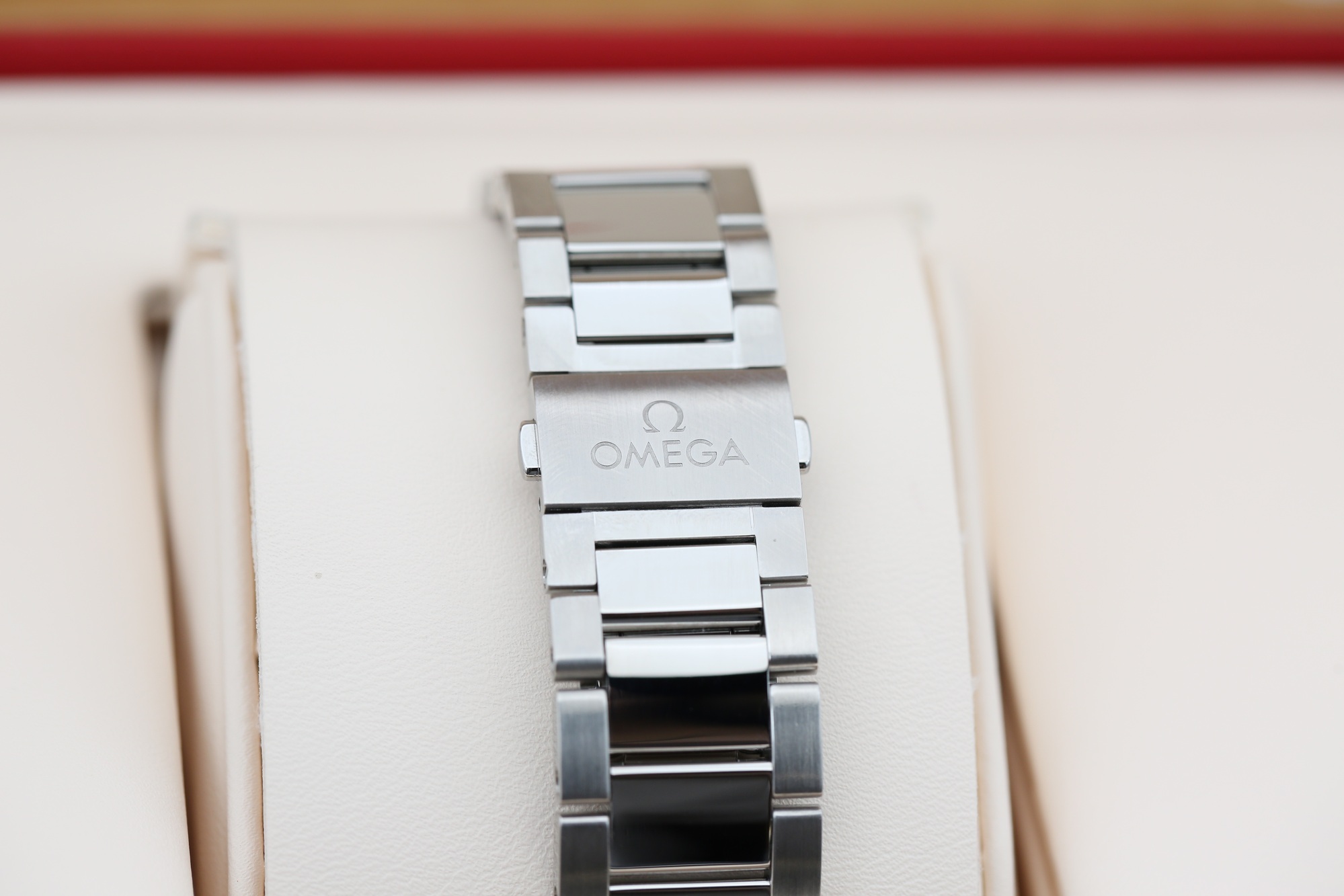 Omega 220.10.41.21.10.001 Green SEAMASTER AQUA TERRA 41mm 2023 — view 8