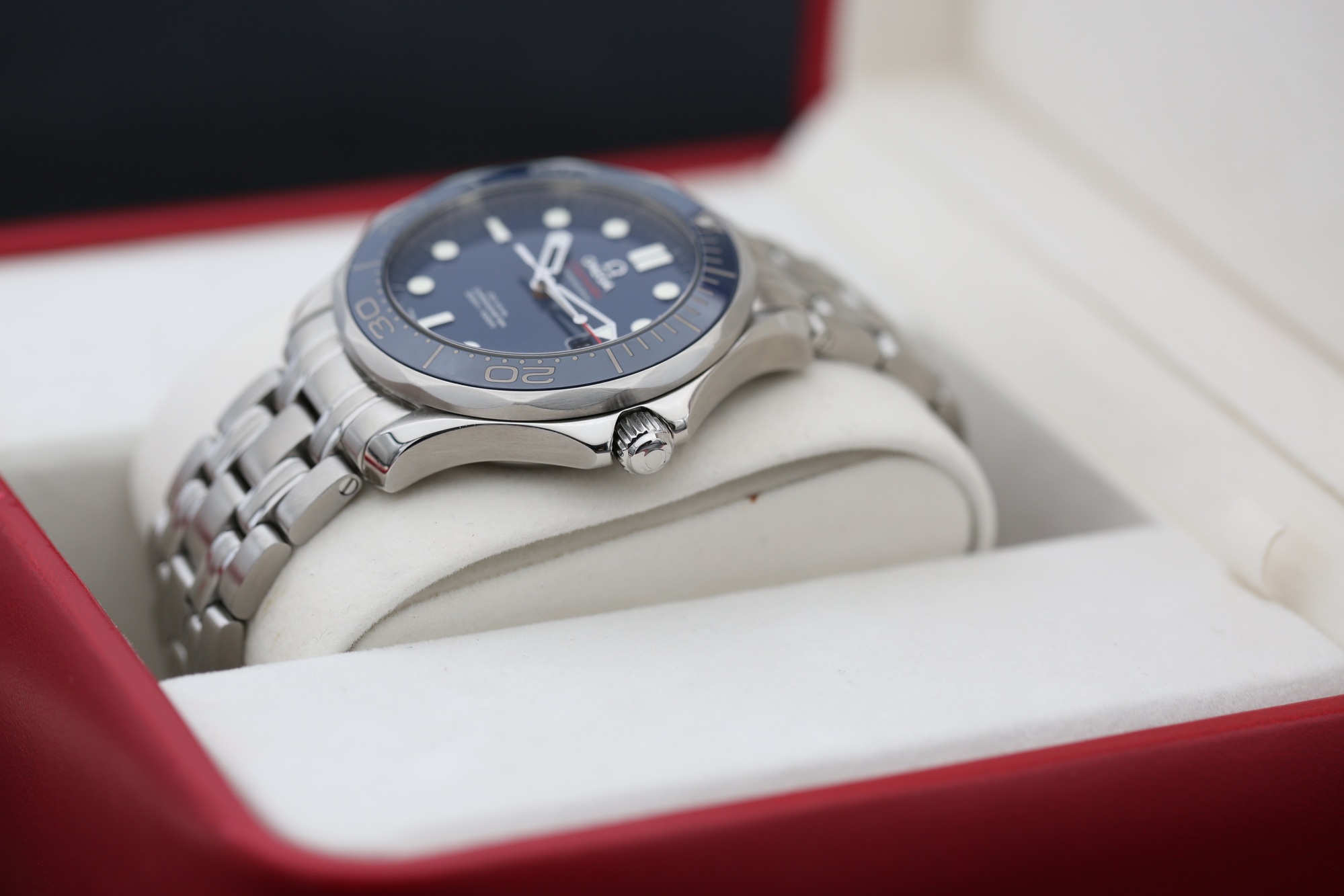 Omega 212.30.41.20.03.001 Blue 212.30.41.20.03.001 41mm 2013 — view 5