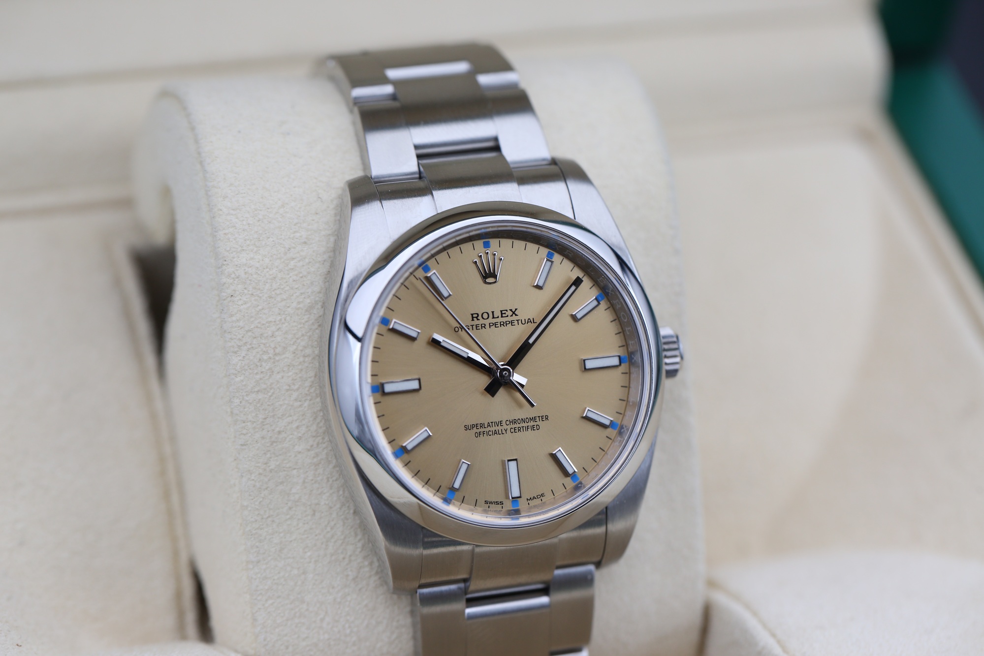 Rolex 114200 White Grape OYSTER PERPETUAL 34mm 2016 — view 2