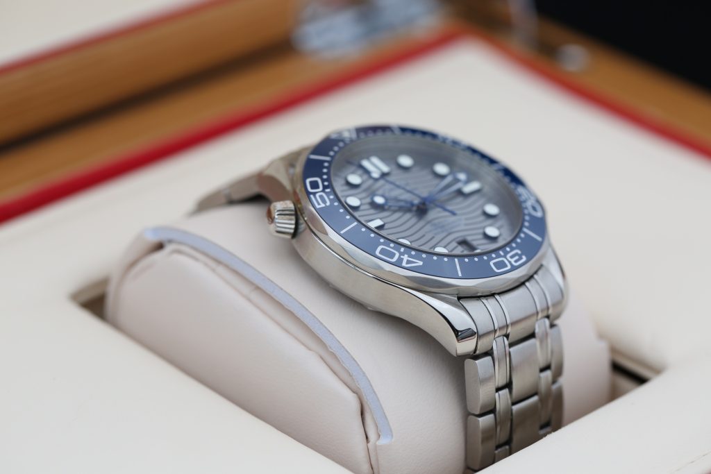 Omega 210.30.42.20.06.001 Chrome SEAMASTER 42mm 2023