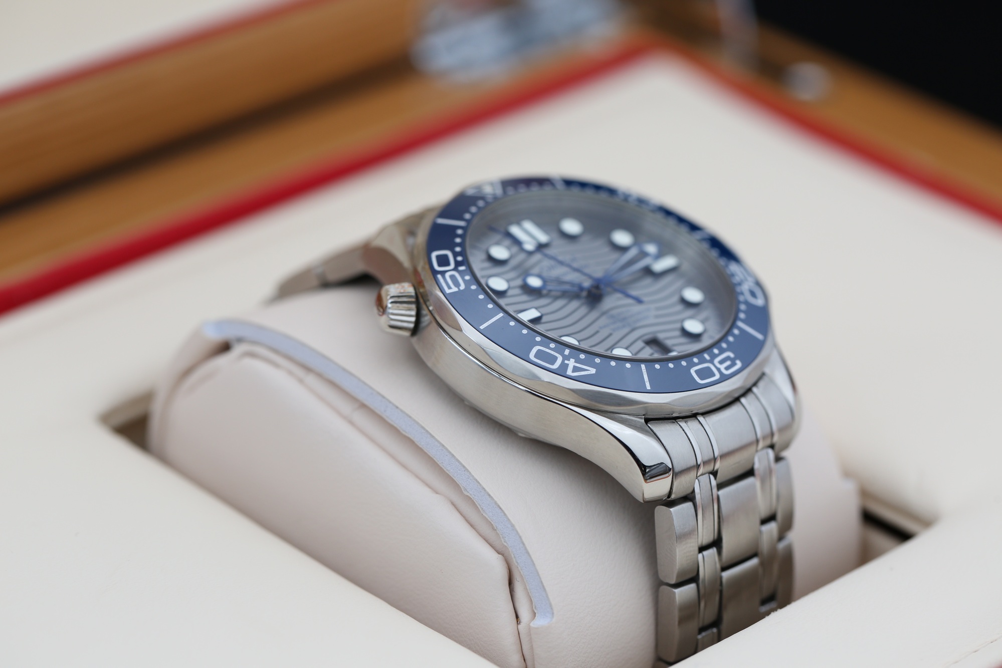 Omega 210.30.42.20.06.001 Chrome SEAMASTER 42mm 2023 — view 7