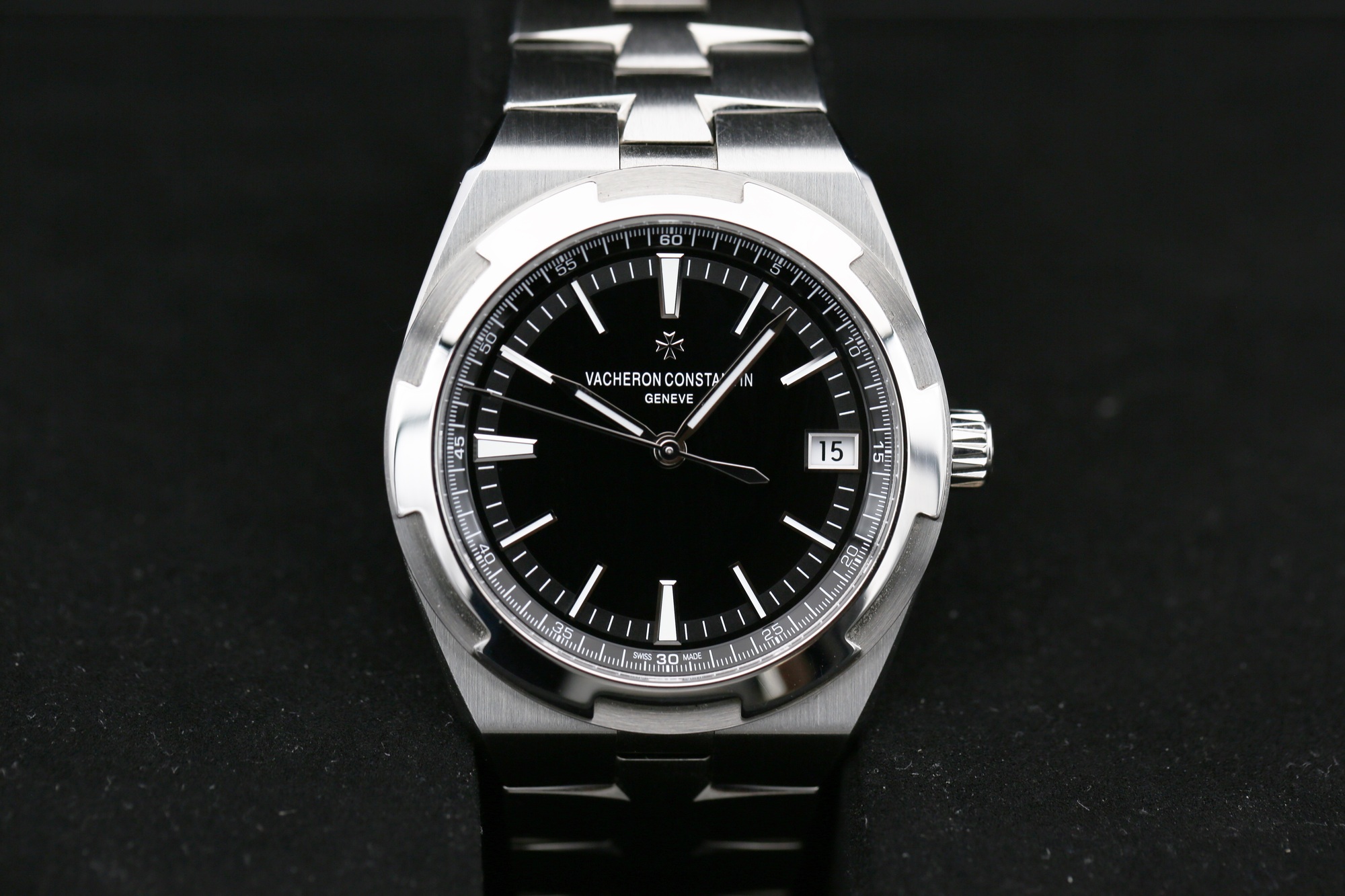 Vacheron Constantin 4500V/110A-B483 Black OVERSEAS 41mm 2023