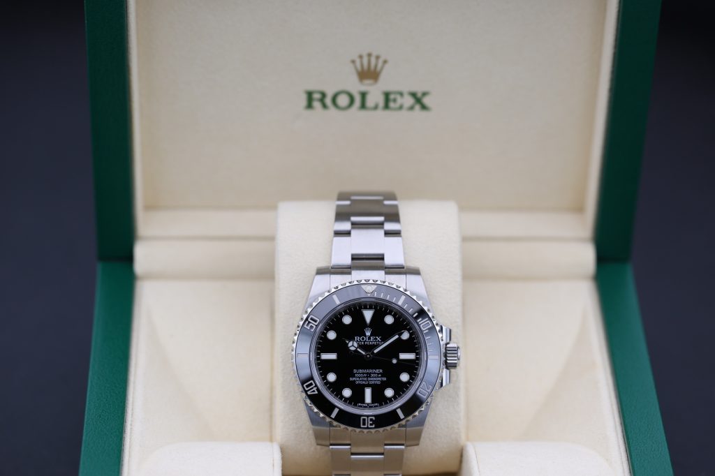 Rolex 114060 Black SUBMARINER 40mm 2017