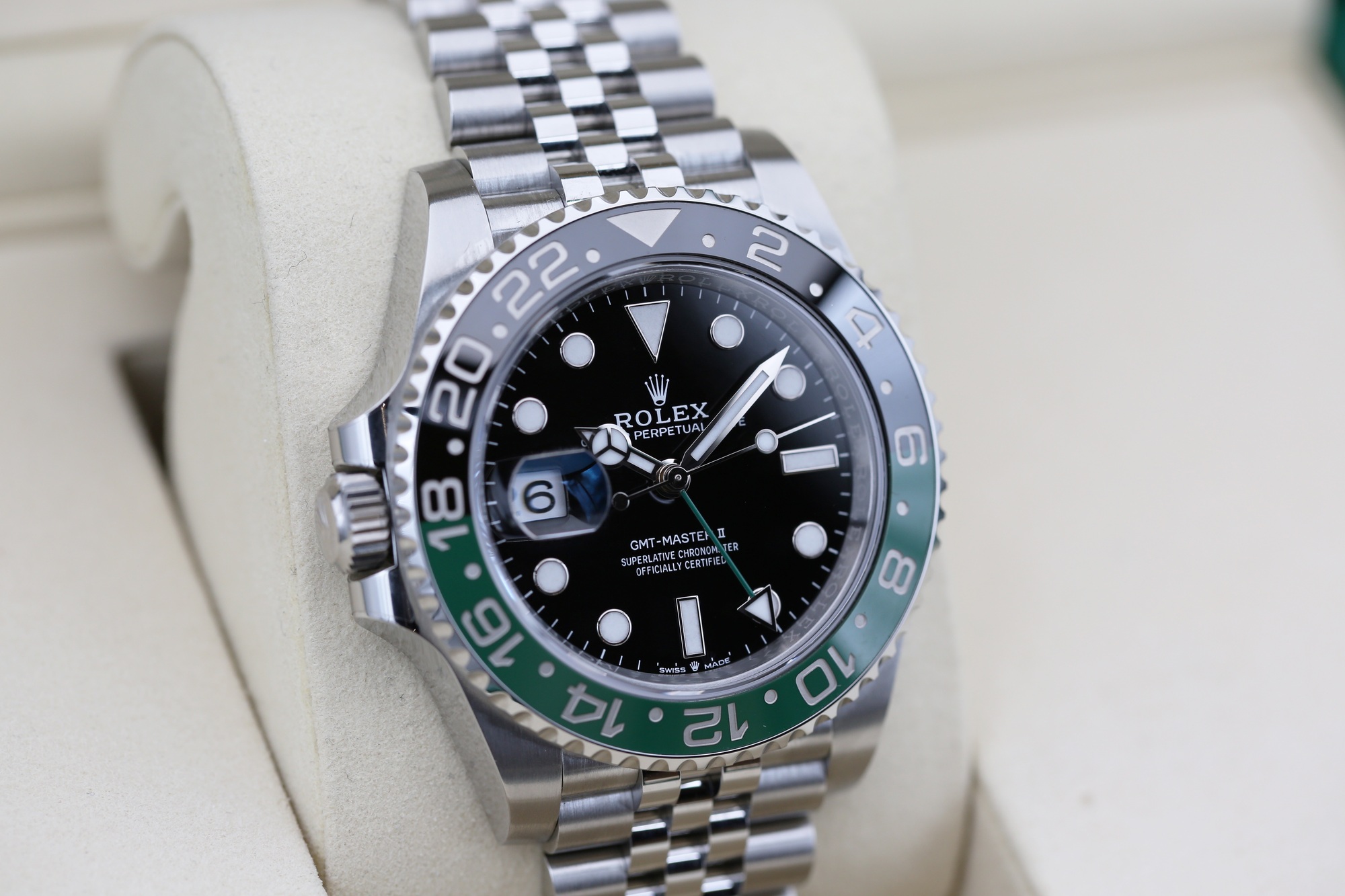 Rolex 126720VTNR Black GMT-MASTER II 40mm 2026 SPRITE — view 2