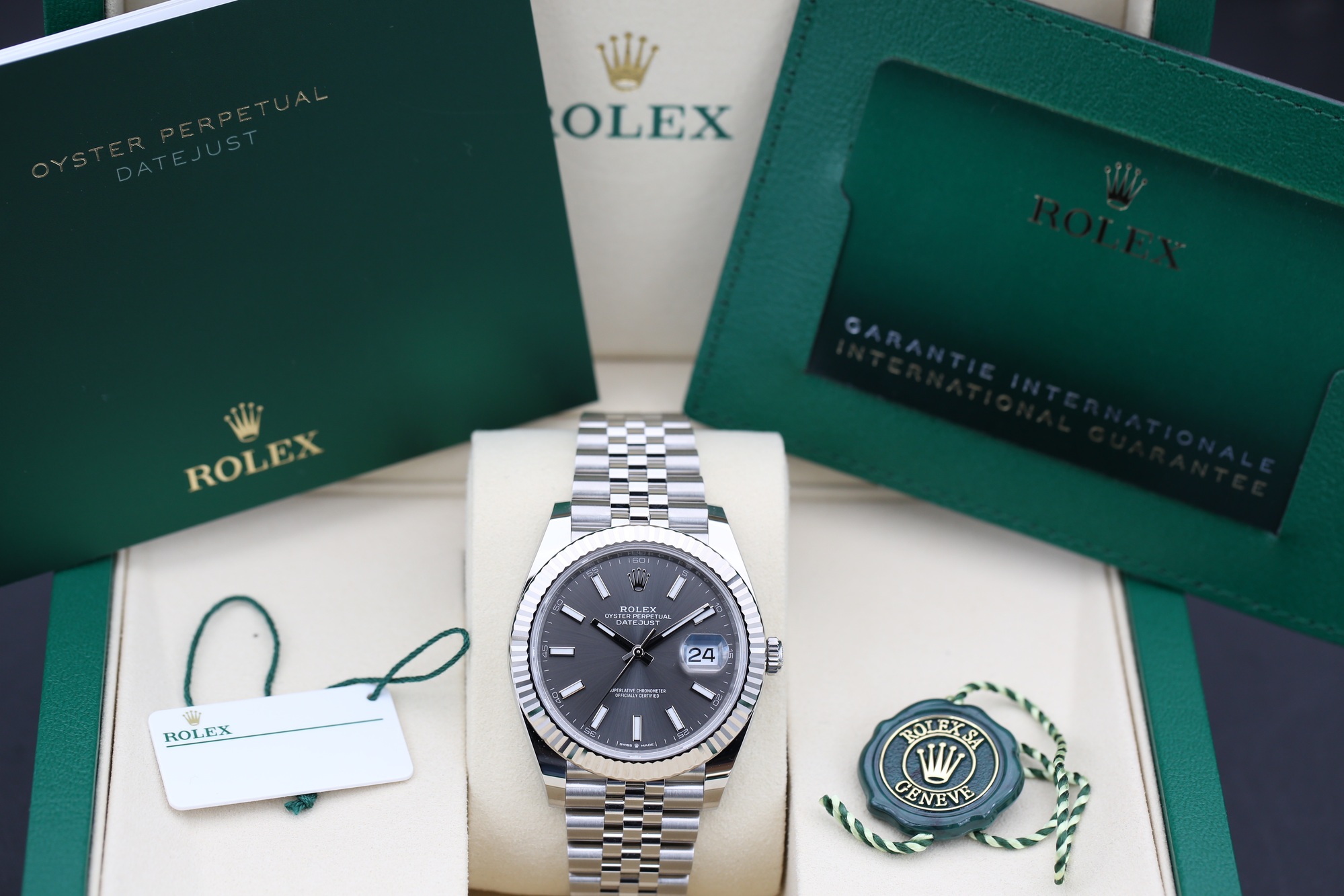 Rolex 126334 Slate DATEJUST 41mm 2026 — view 4