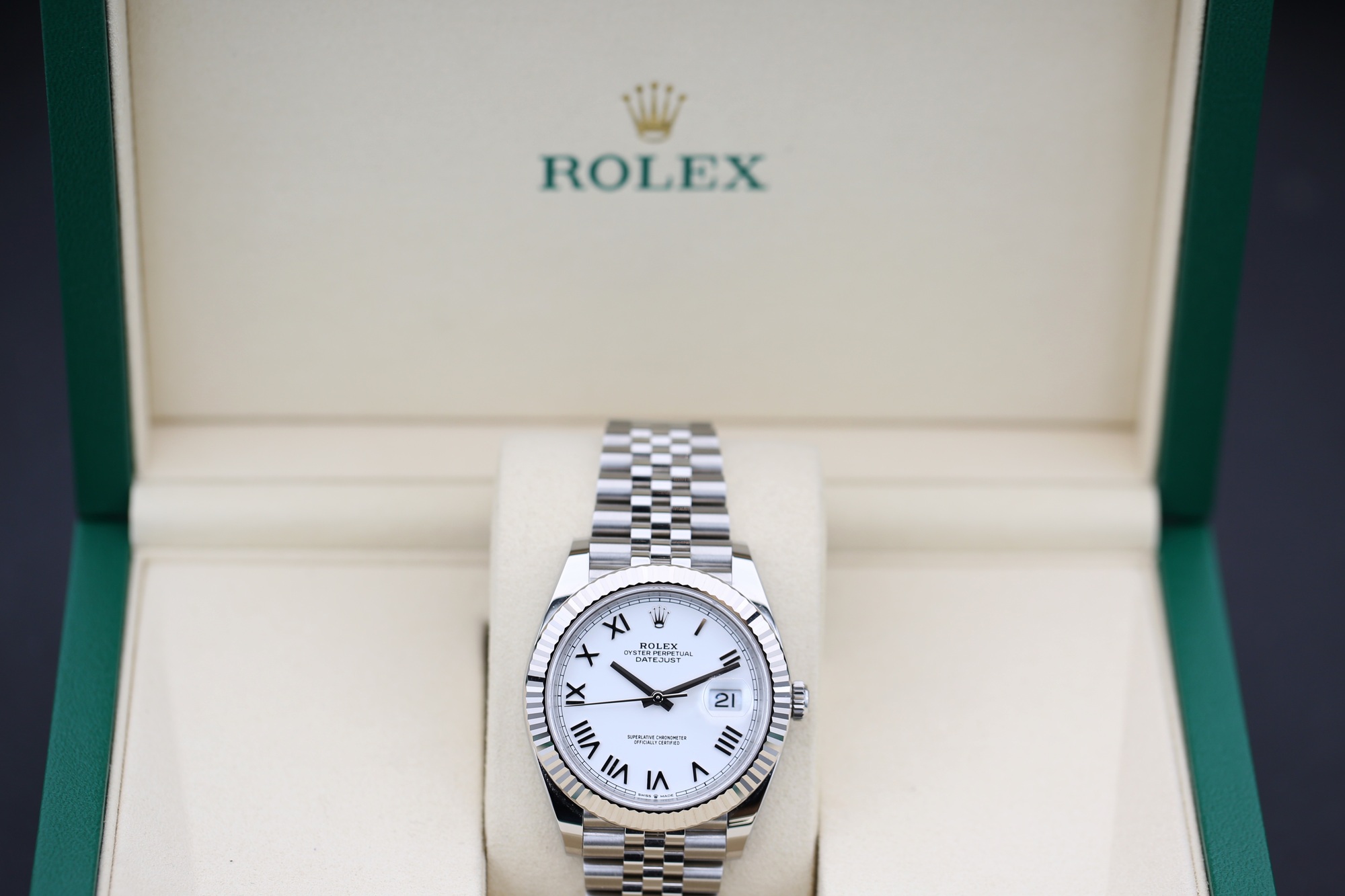 Rolex 126334 White Roman DATEJUST 41mm 2026 — view 4
