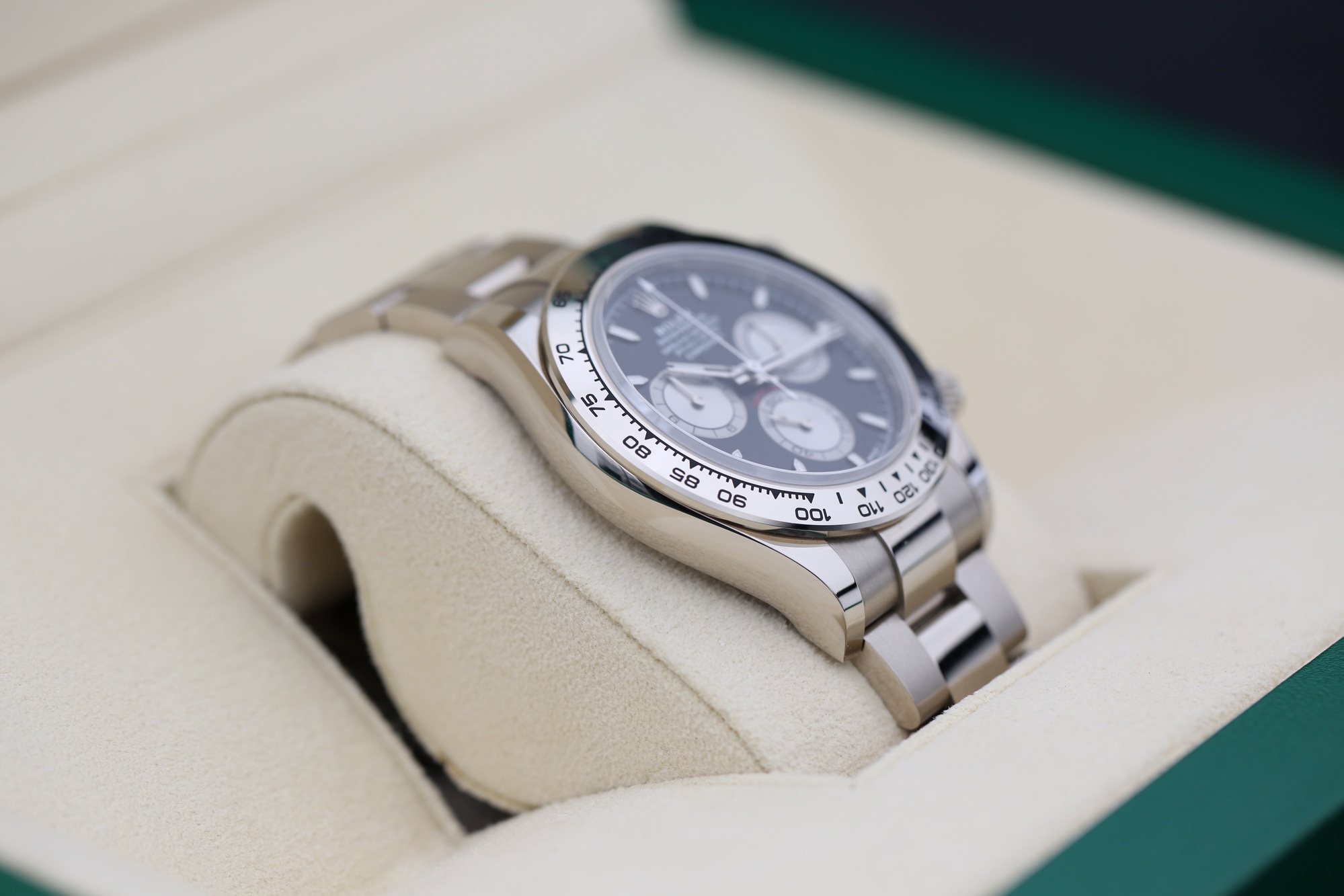Rolex 126509 Black DAYTONA 40mm 2023 — view 7