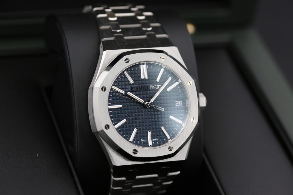 Audemars Piguet 15510ST.OO.1320ST.01 Blue ROYAL OAK 41mm 2023